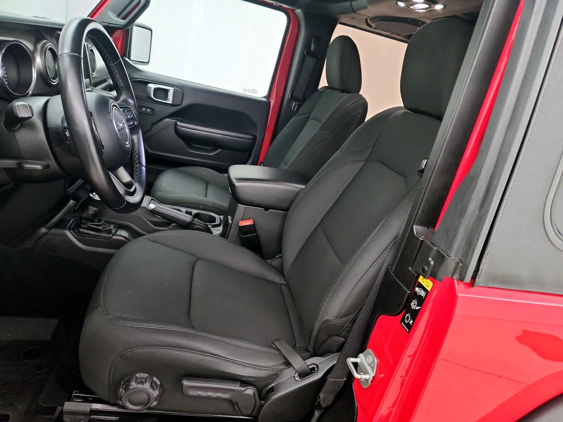 Thumbnail: 2021 Jeep Wrangler - 11