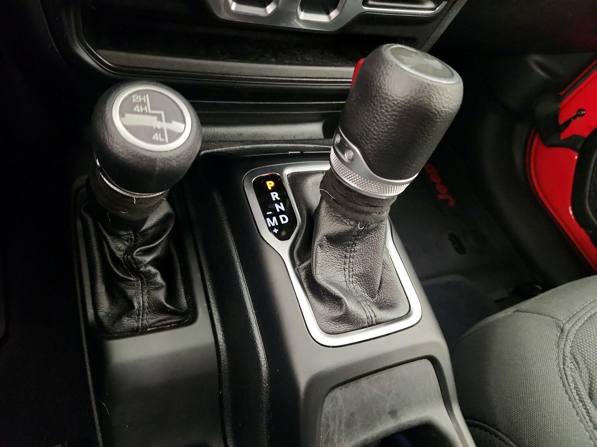 Thumbnail: 2021 Jeep Wrangler - 17