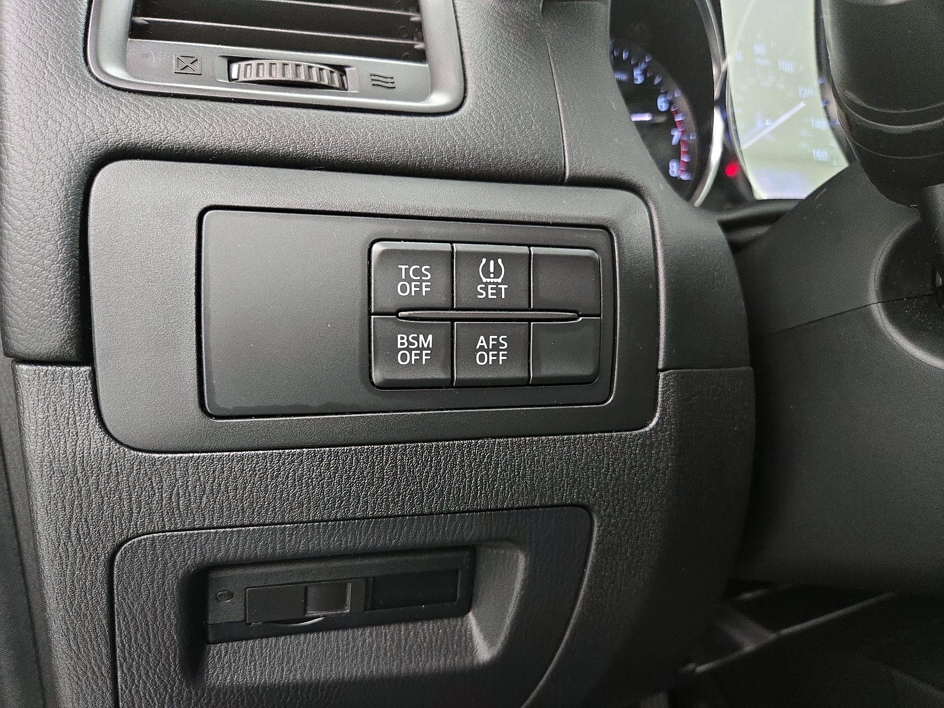 Thumbnail: 2014 Mazda CX-5 - 13