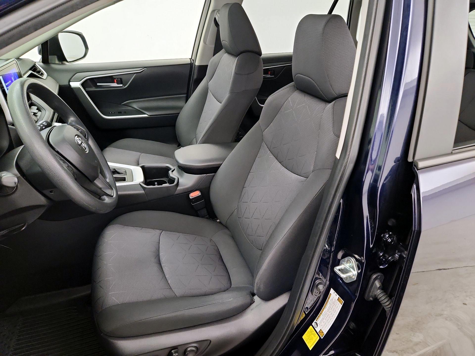 Thumbnail: 2023 Toyota RAV4 - 11