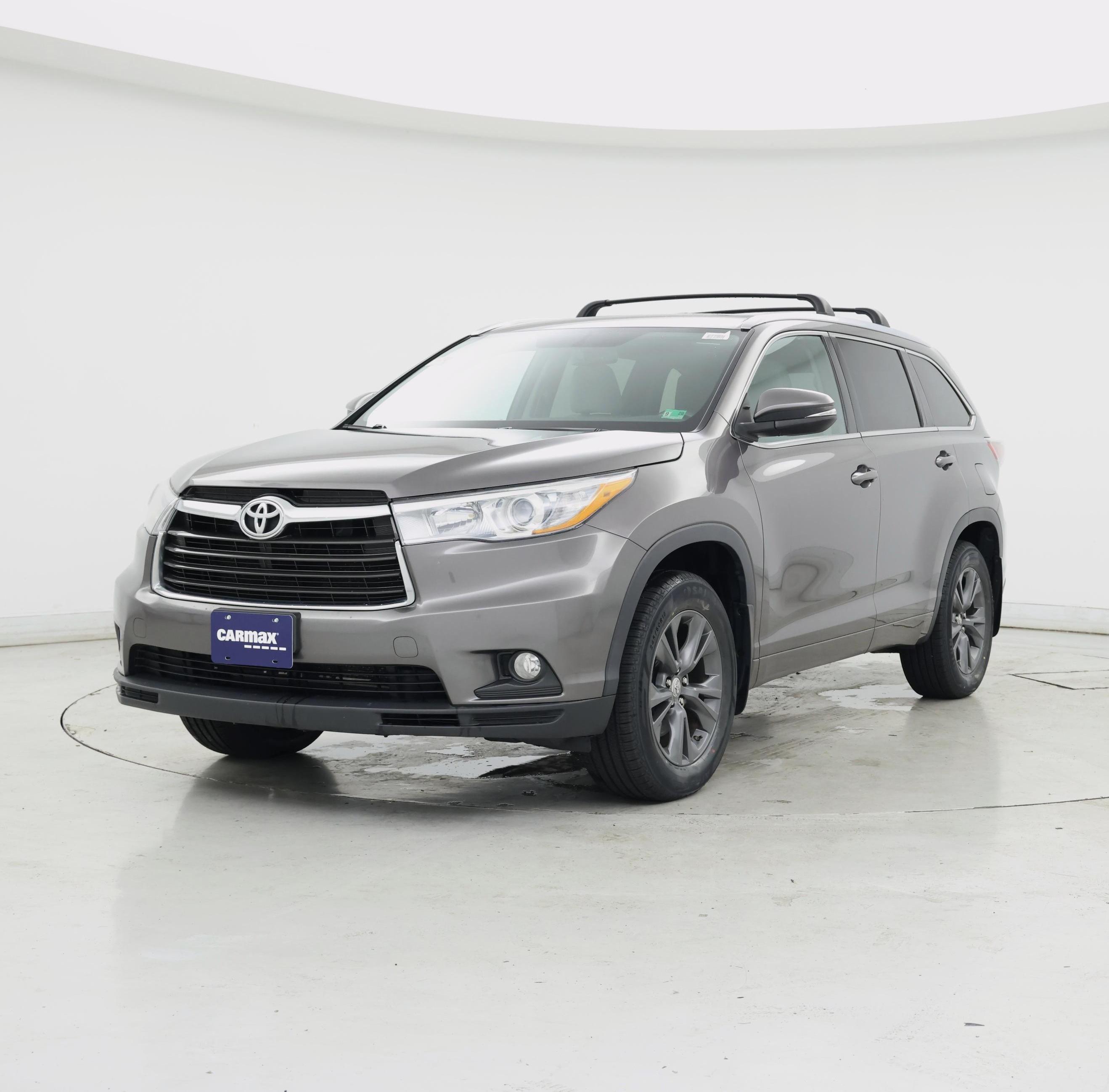 Thumbnail: 2015 Toyota Highlander - 4