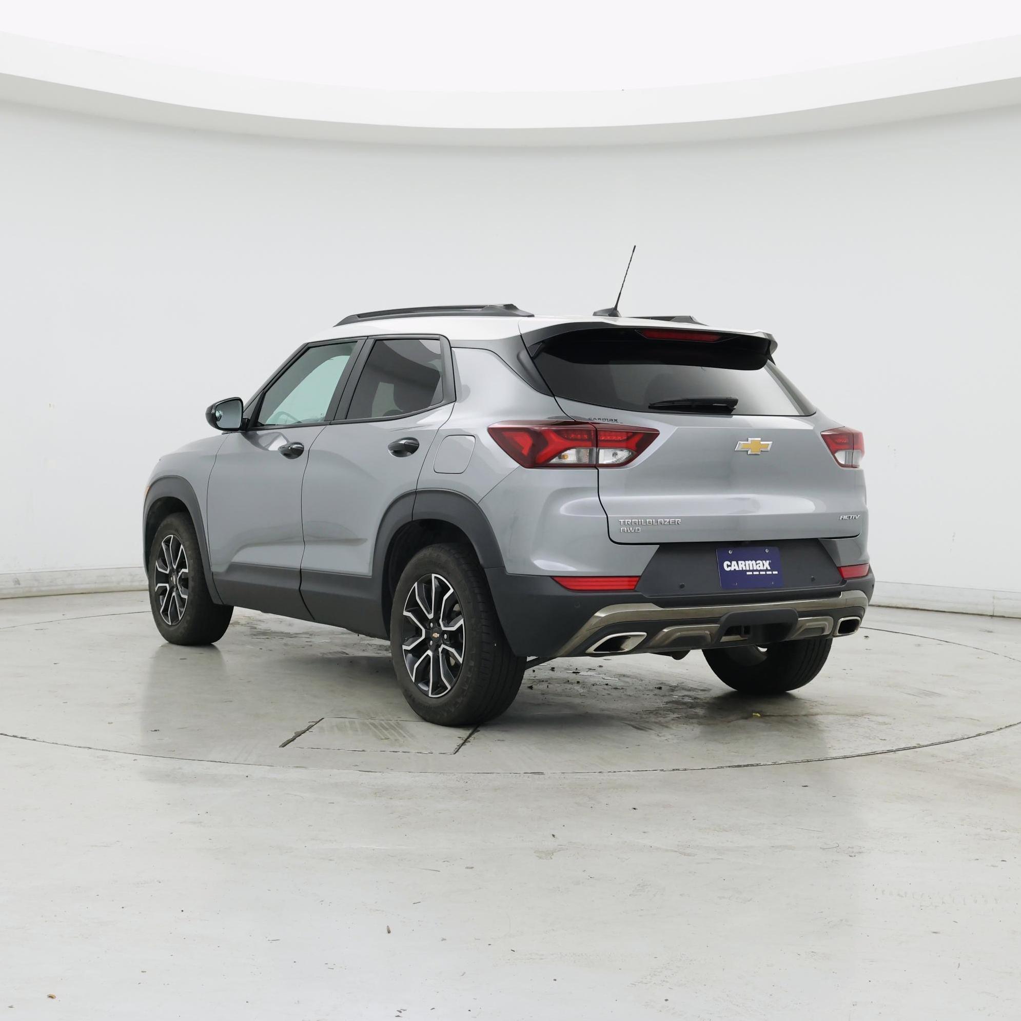 Thumbnail: 2023 Chevrolet TrailBlazer - 2