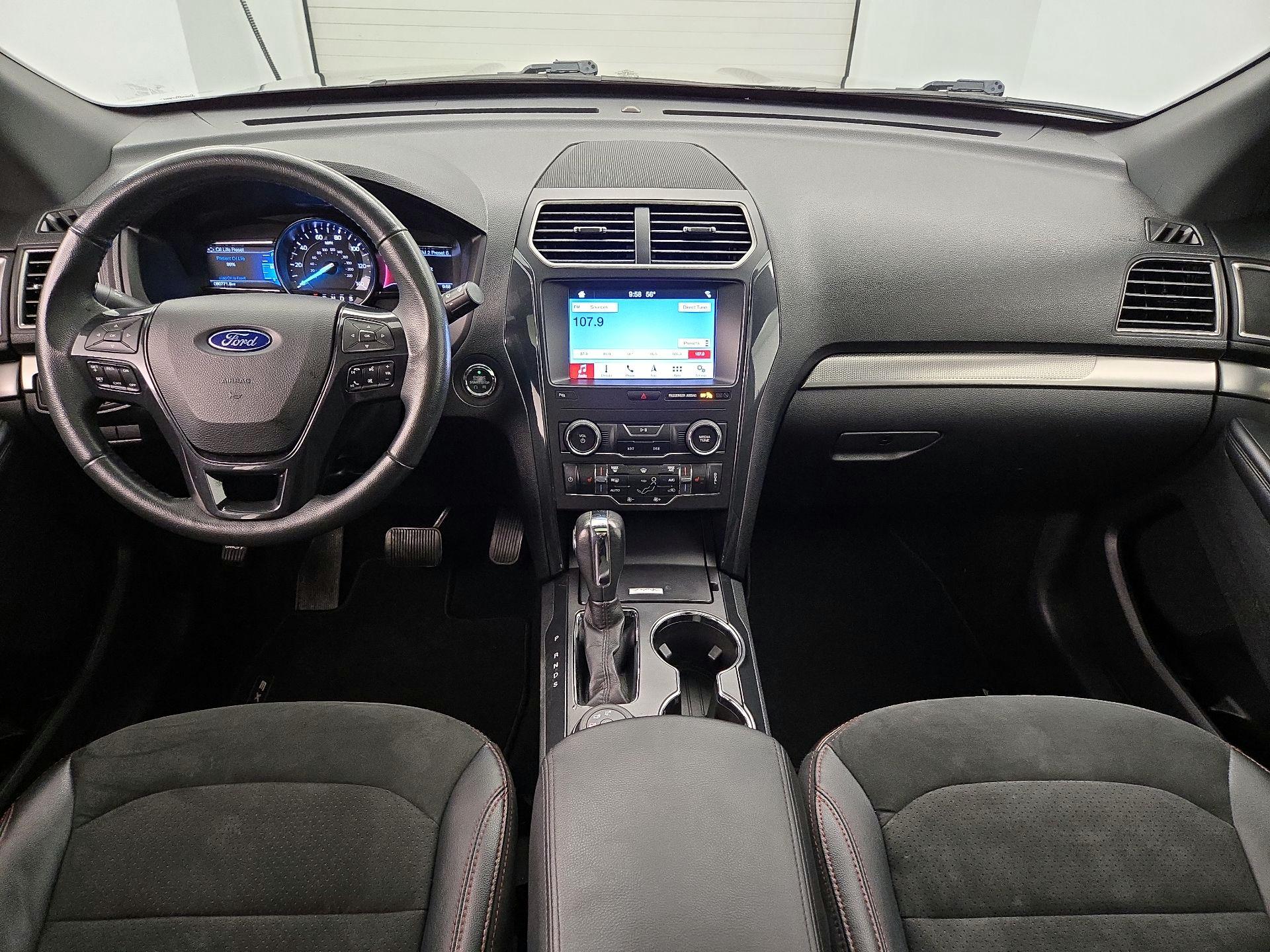 Thumbnail: 2019 Ford Explorer - 9