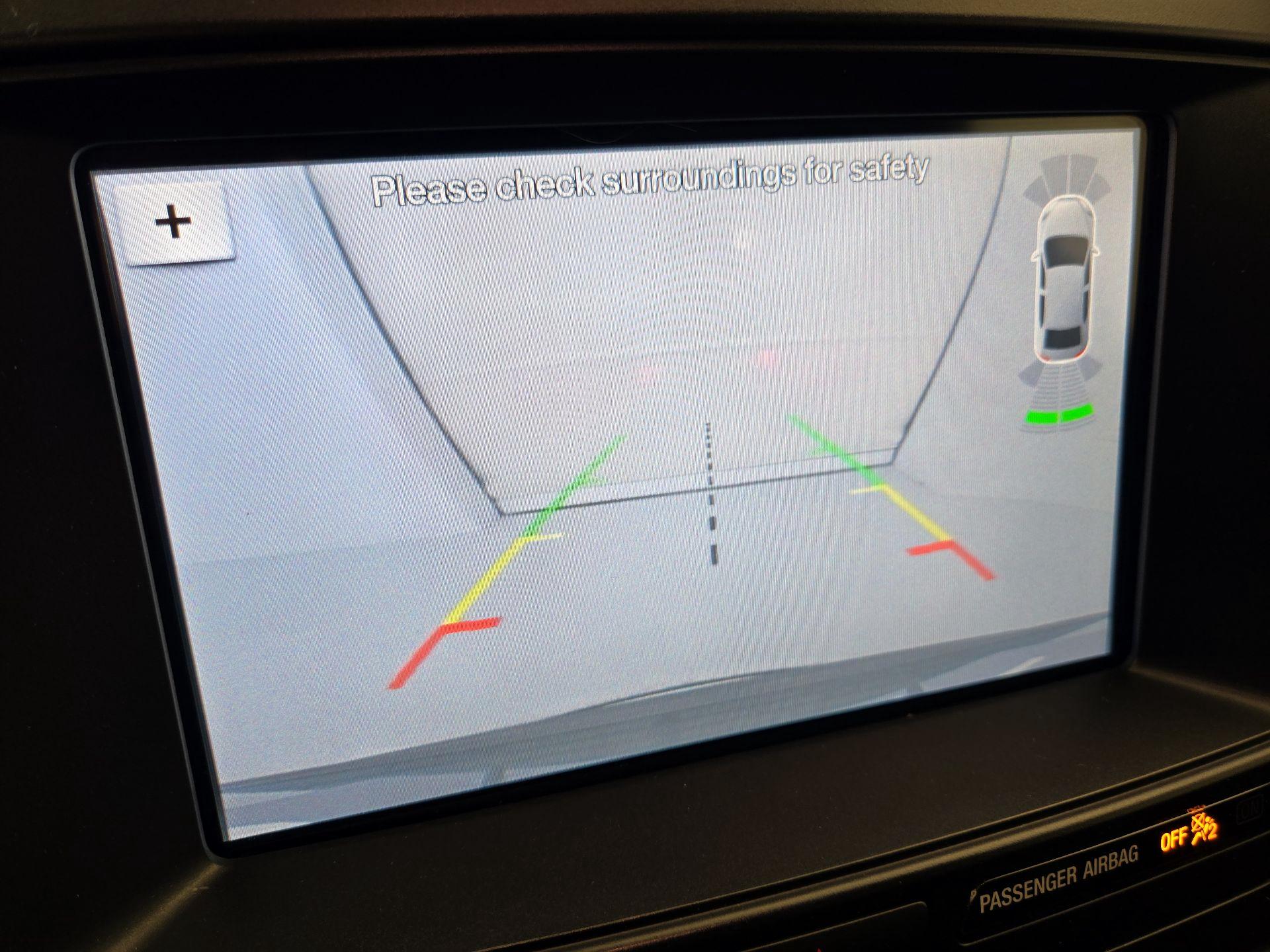 Thumbnail: 2019 Ford Explorer - 14