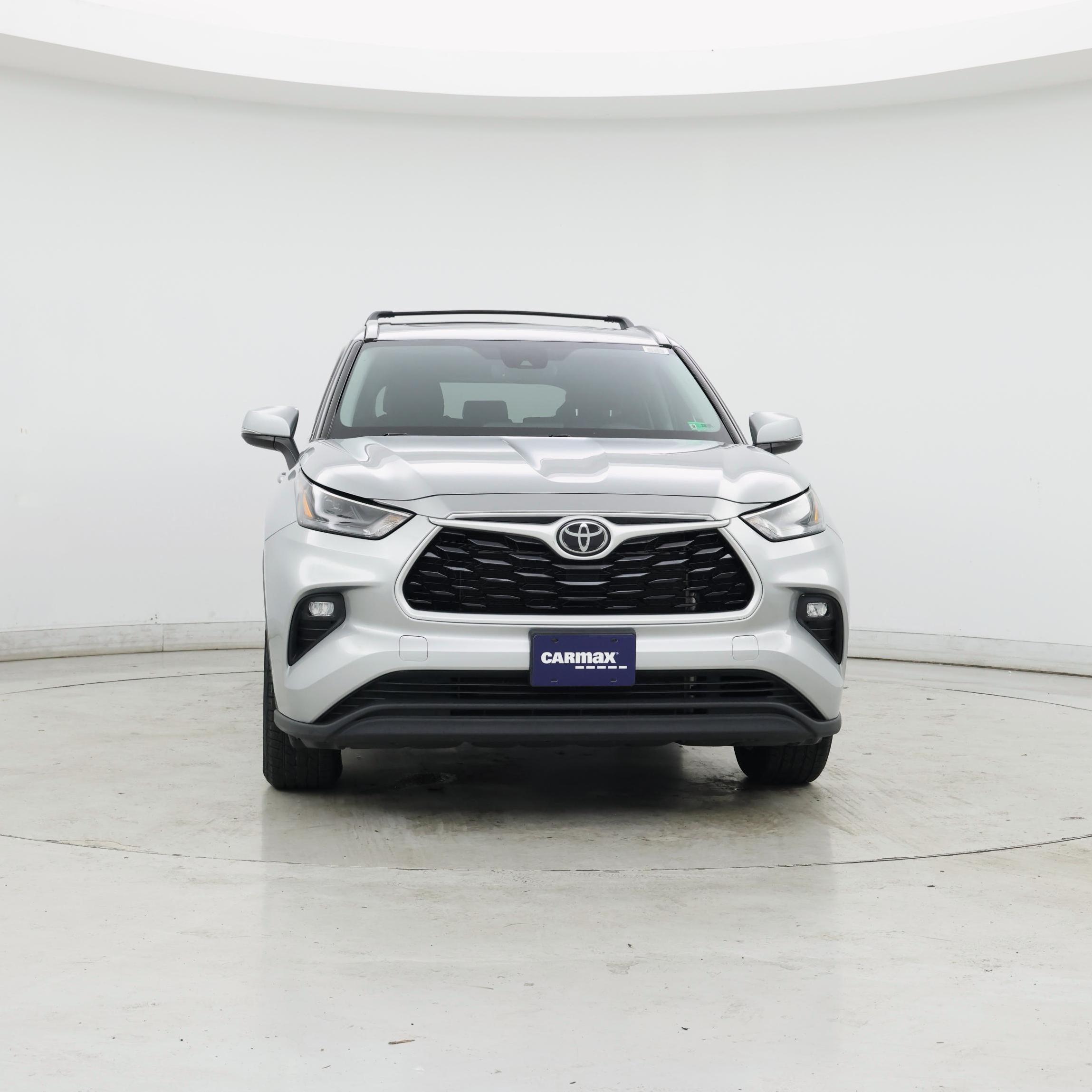 Thumbnail: 2022 Toyota Highlander - 5