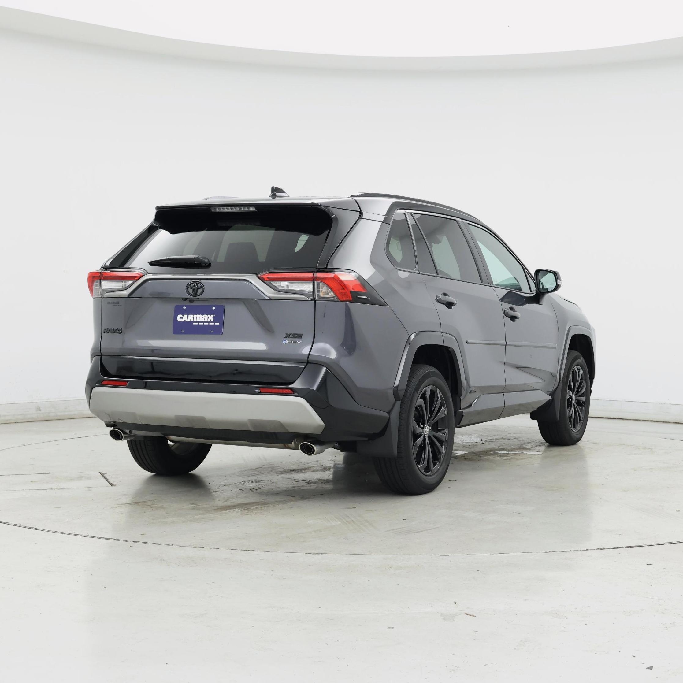 Thumbnail: 2025 Toyota RAV4 - 8
