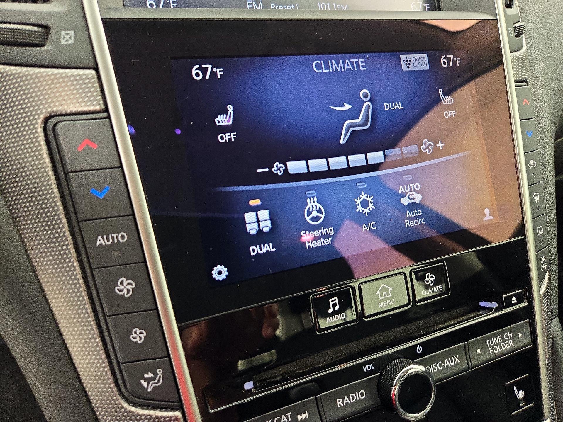 Thumbnail: 2017 INFINITI Q50 - 17