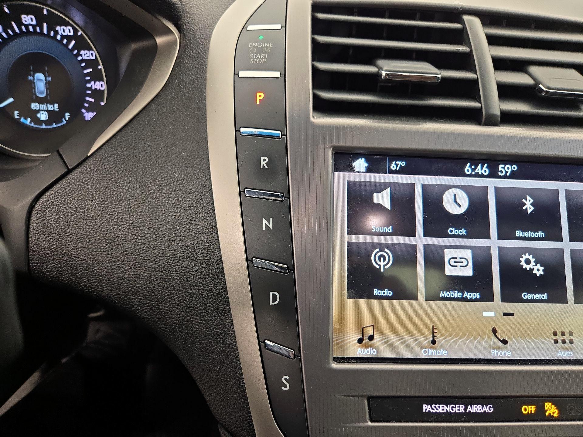 Thumbnail: 2017 Lincoln MKZ - 17