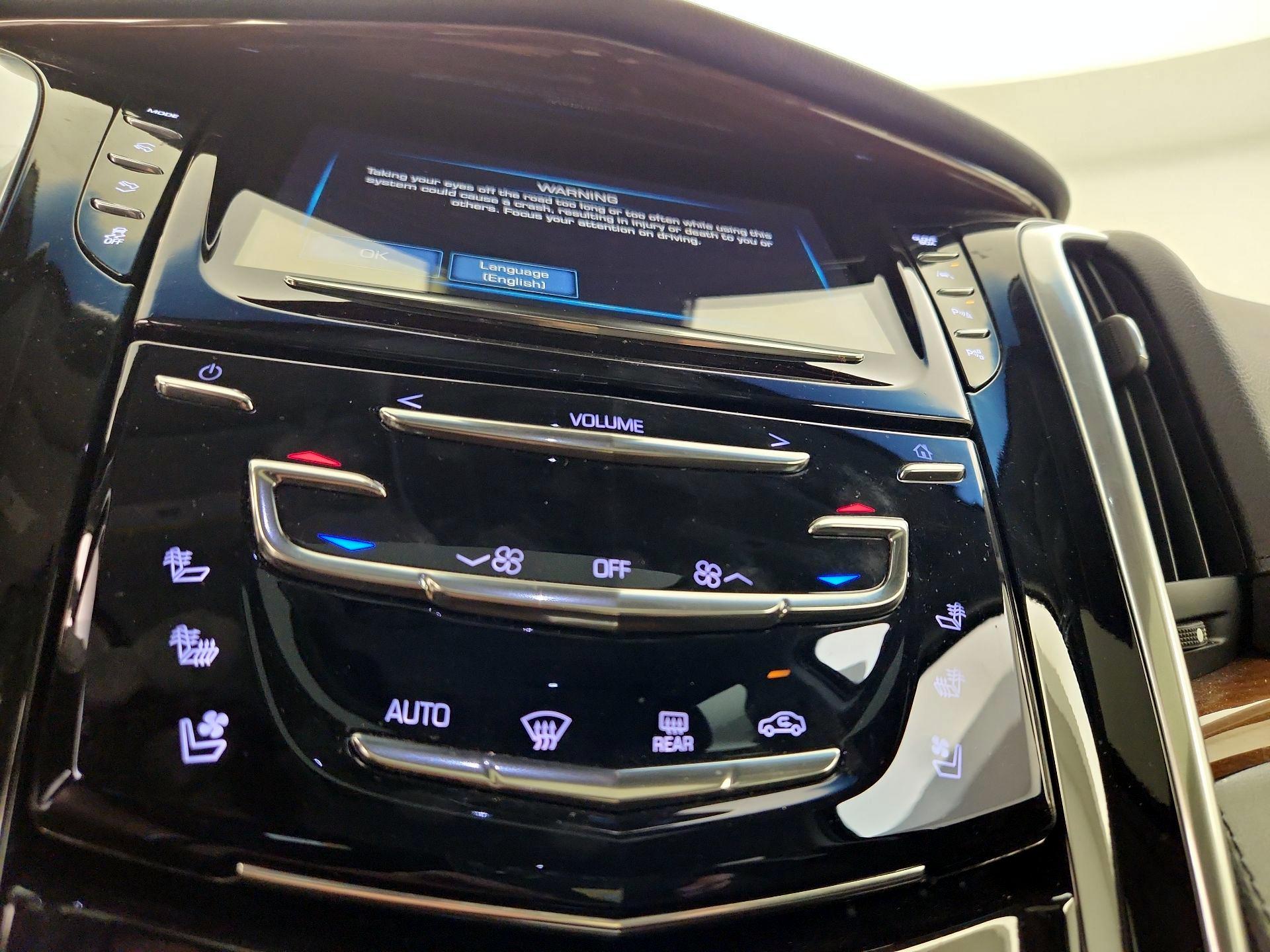 Thumbnail: 2018 Cadillac Escalade - 17