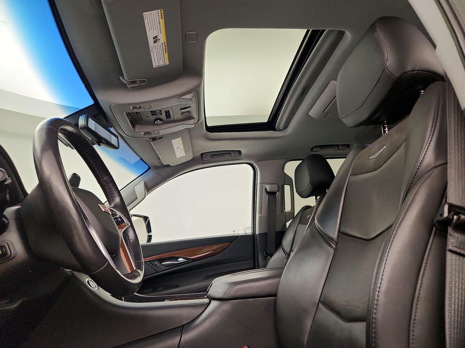 Thumbnail: 2018 Cadillac Escalade - 20