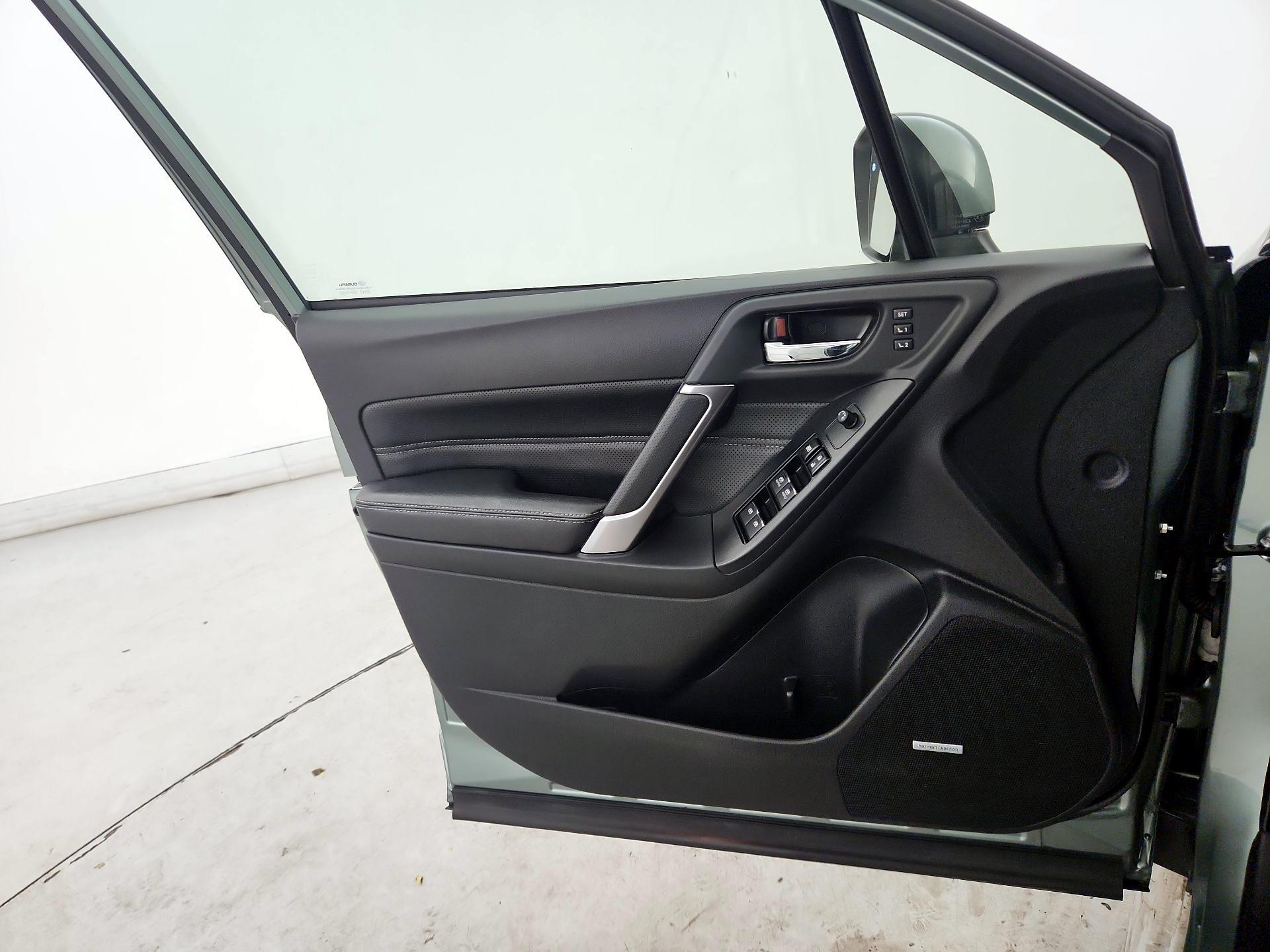 Thumbnail: 2017 Subaru Forester - 12