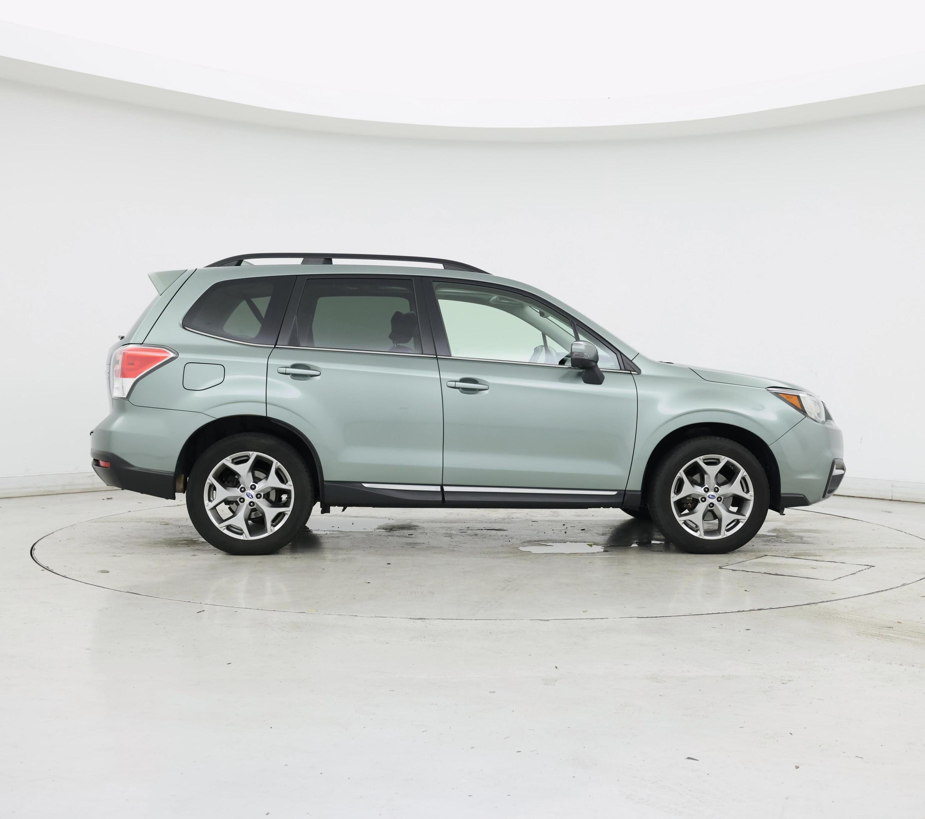 Thumbnail: 2017 Subaru Forester - 7