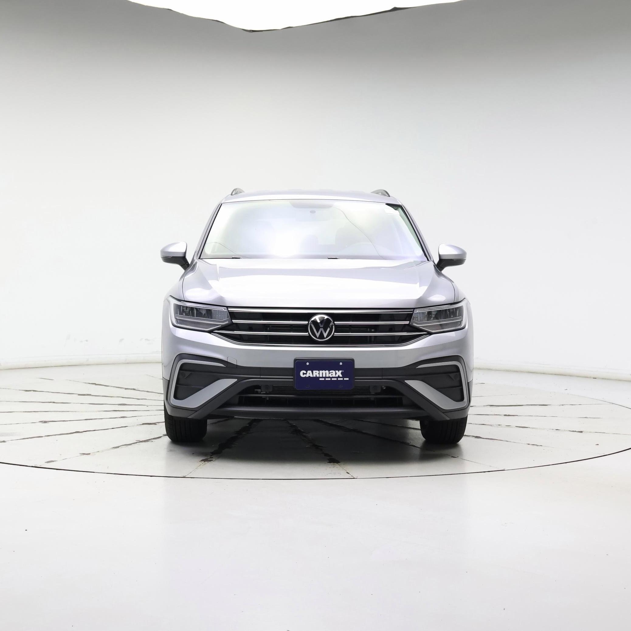 Thumbnail: 2022 Volkswagen Tiguan - 5
