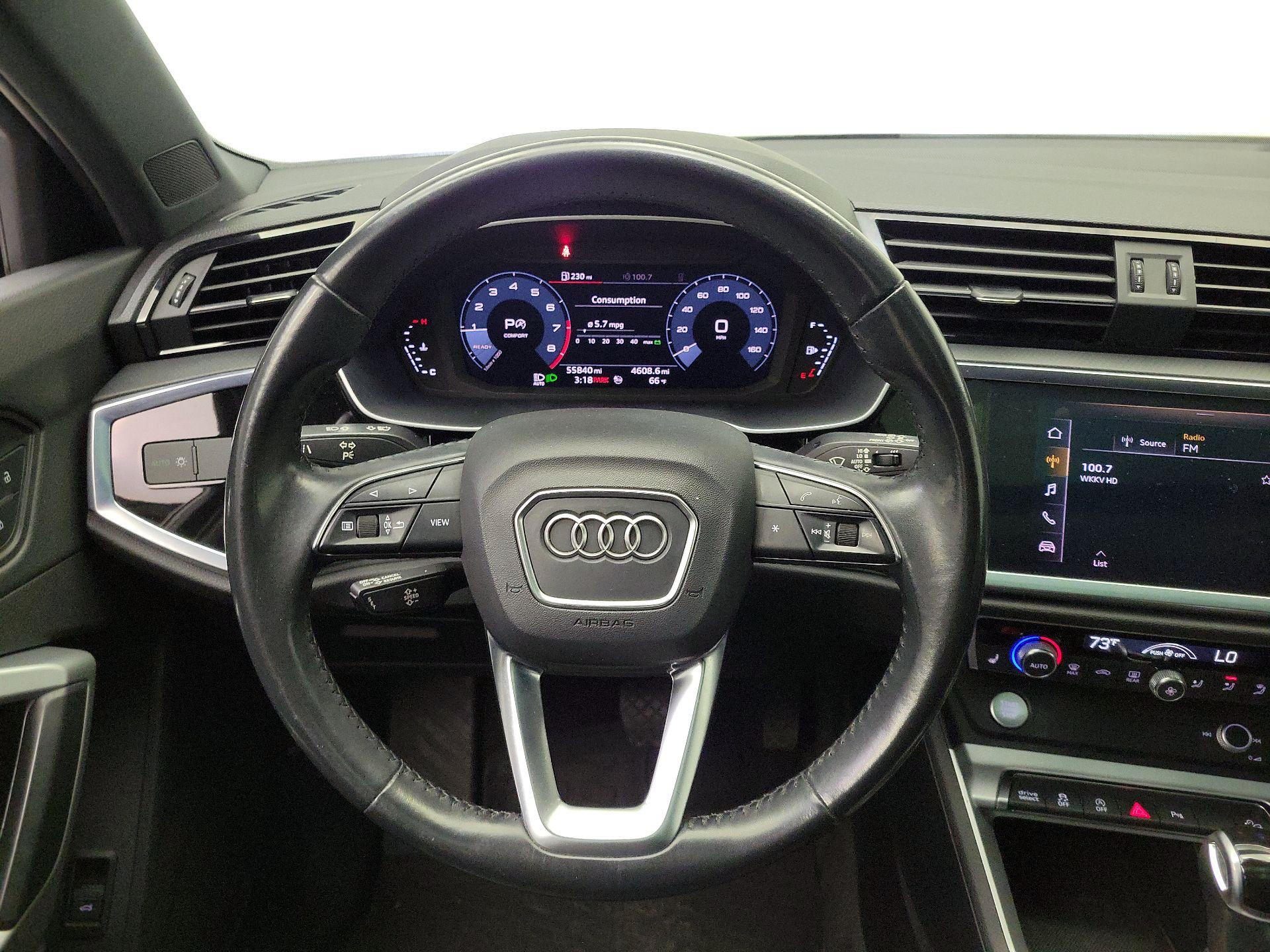 Thumbnail: 2020 Audi Q3 - 10