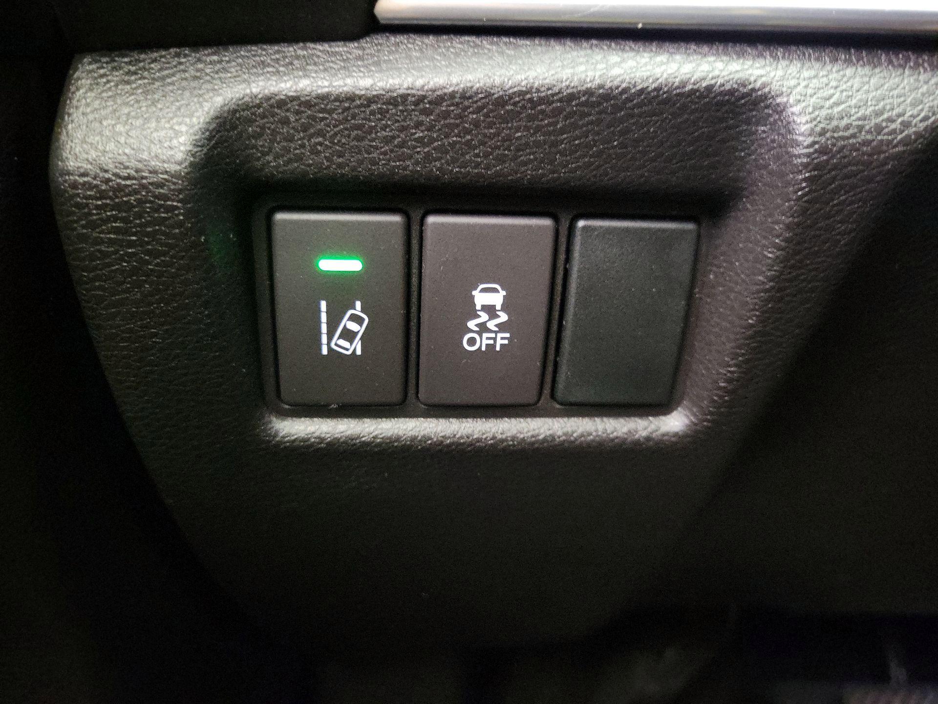 Thumbnail: 2016 Acura MDX - 13