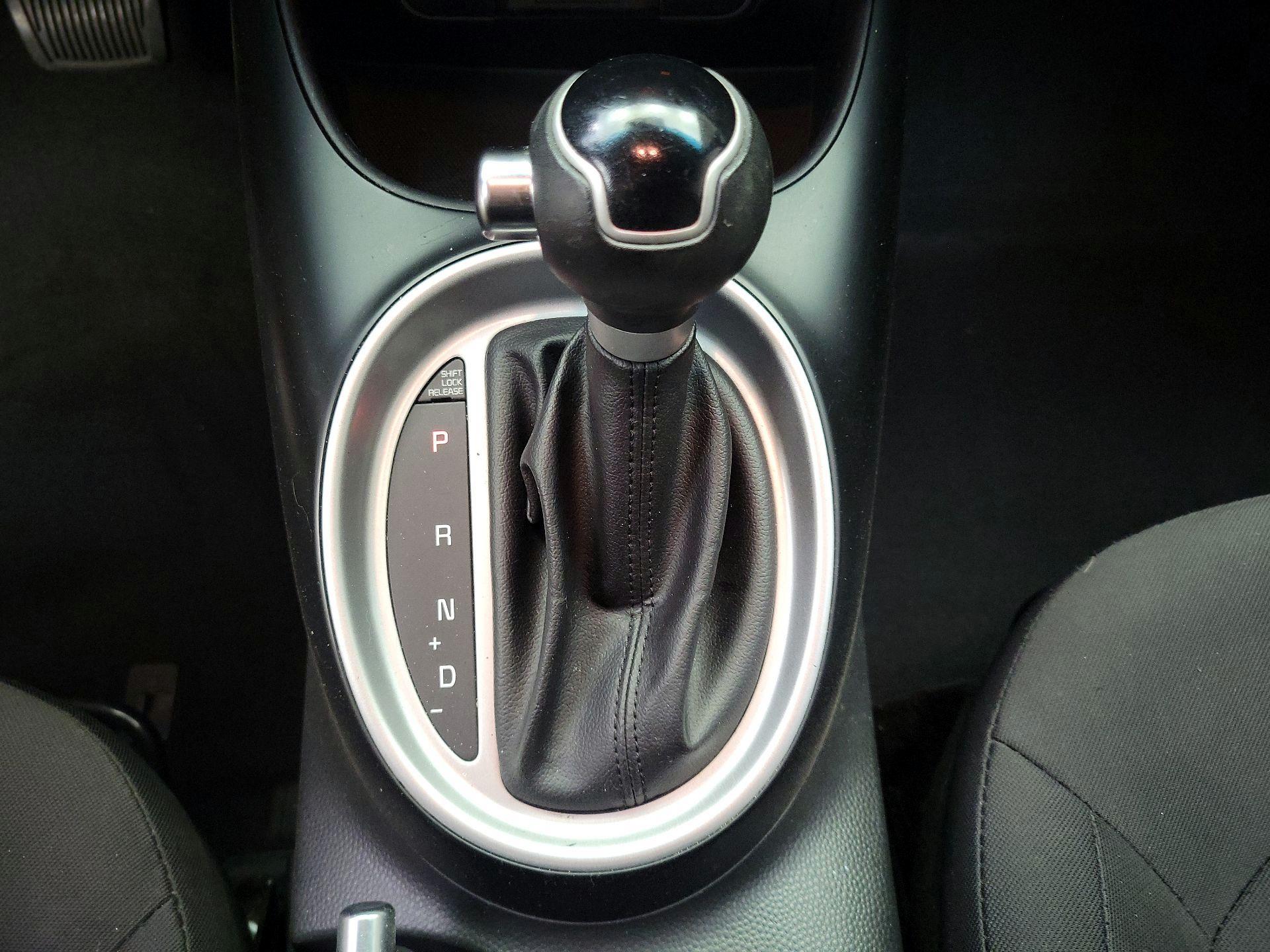 Thumbnail: 2019 Kia Soul - 17
