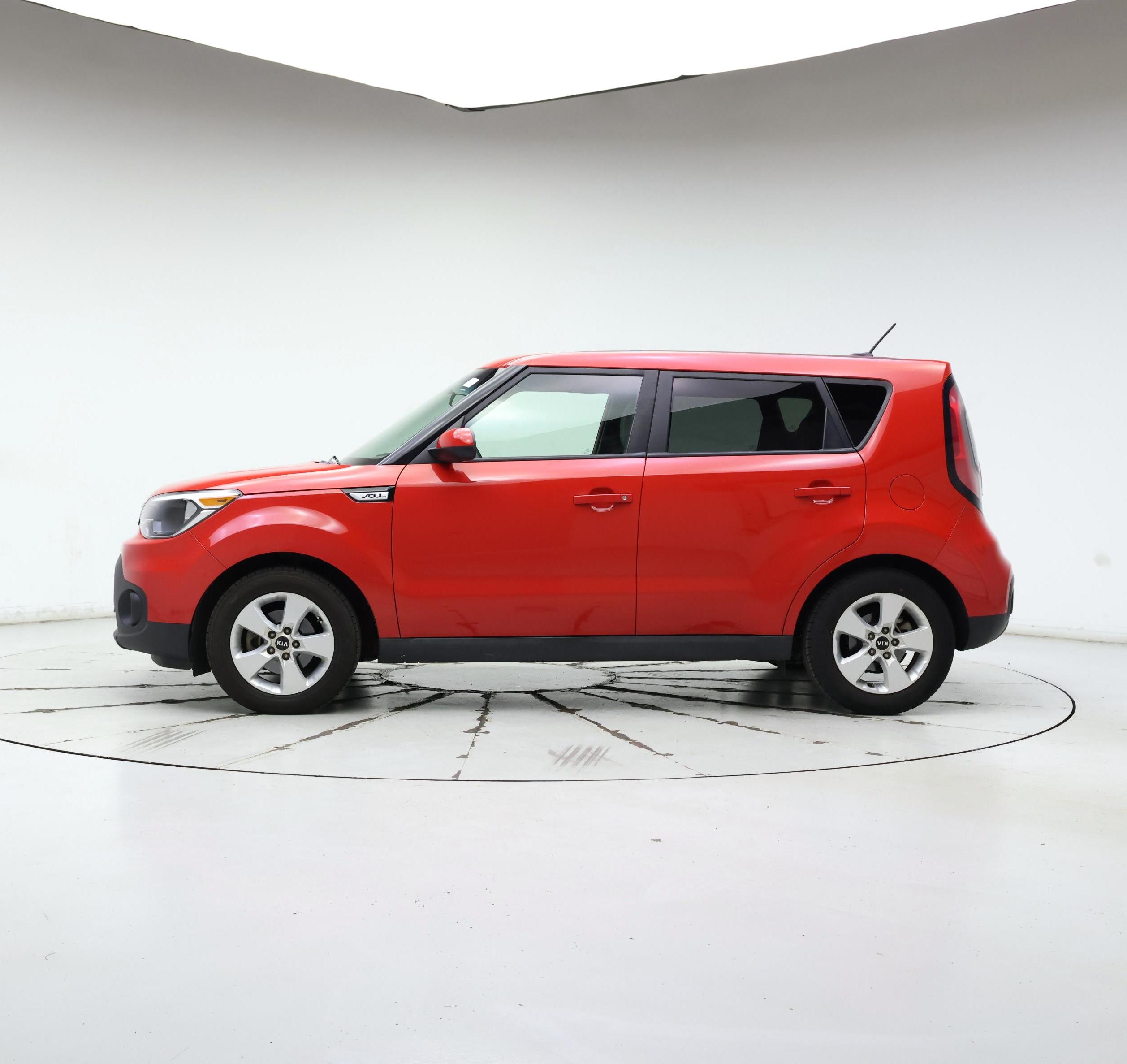 Thumbnail: 2019 Kia Soul - 3