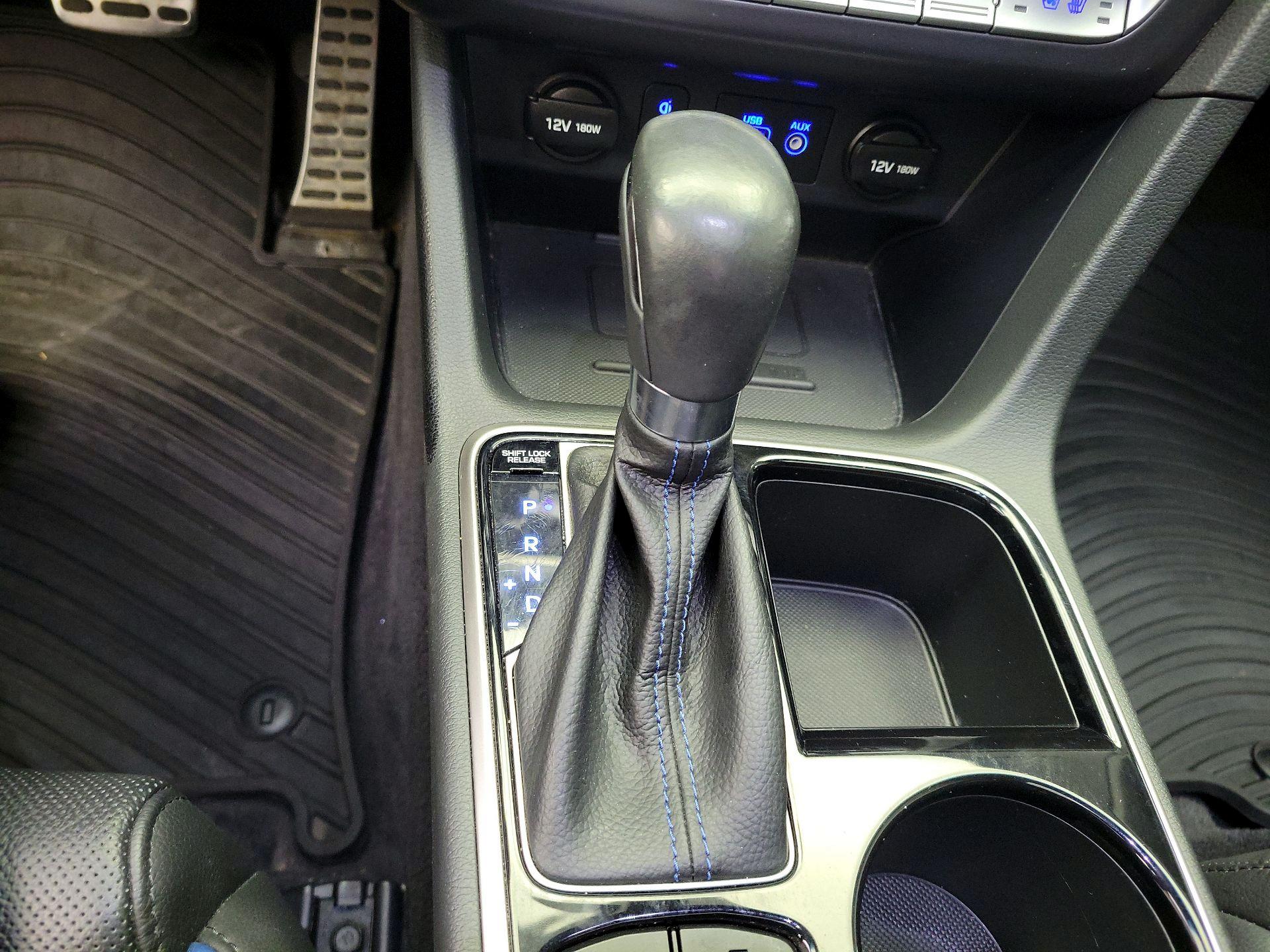 Thumbnail: 2018 Hyundai Sonata - 17