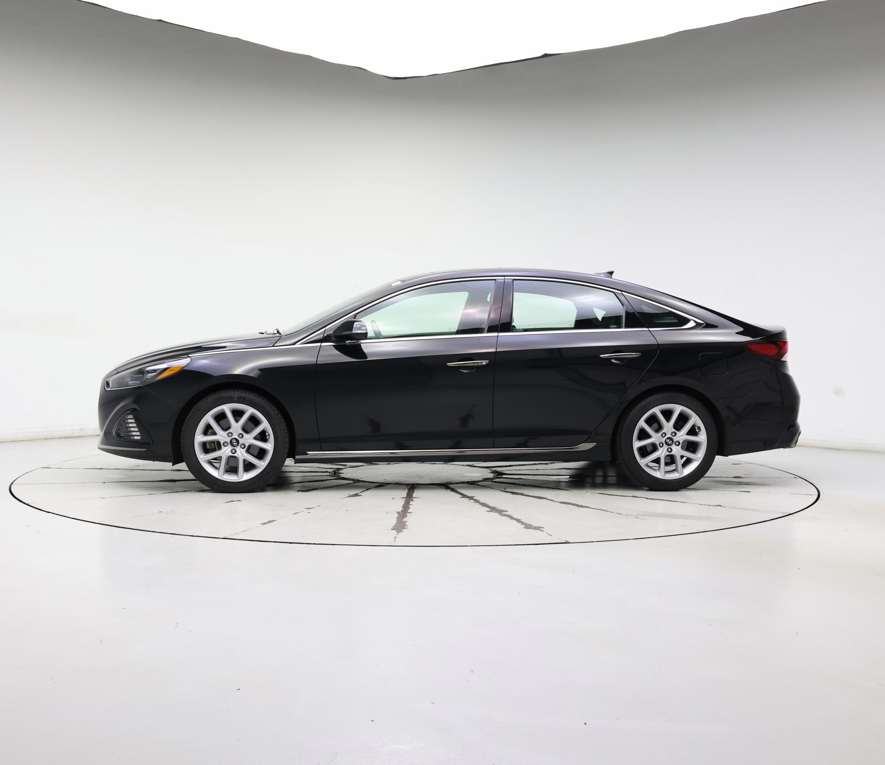 Thumbnail: 2018 Hyundai Sonata - 3