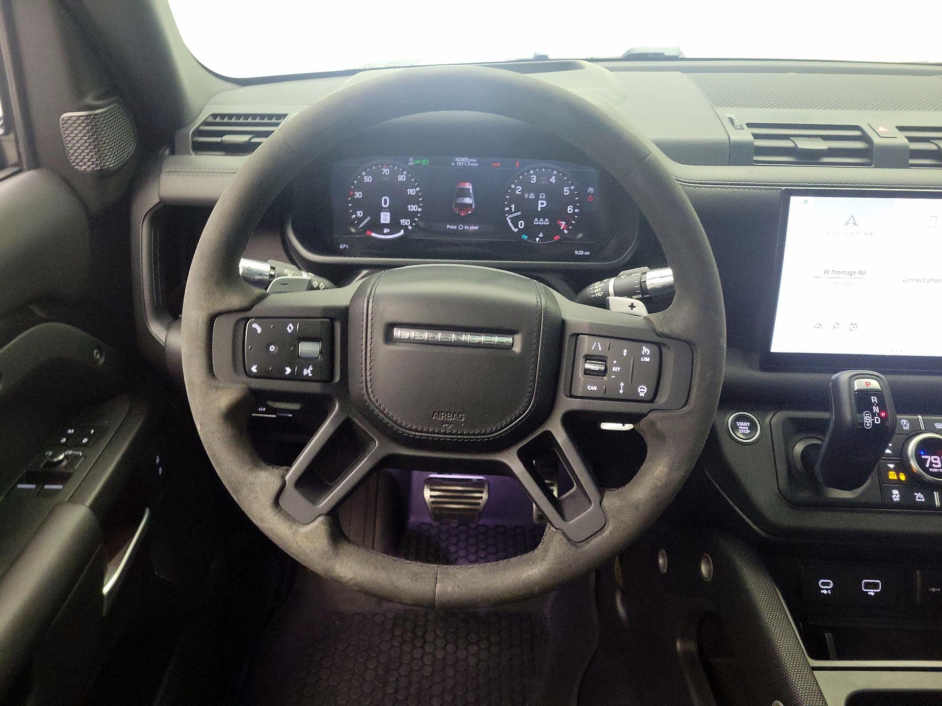Thumbnail: 2022 Land Rover Defender - 10