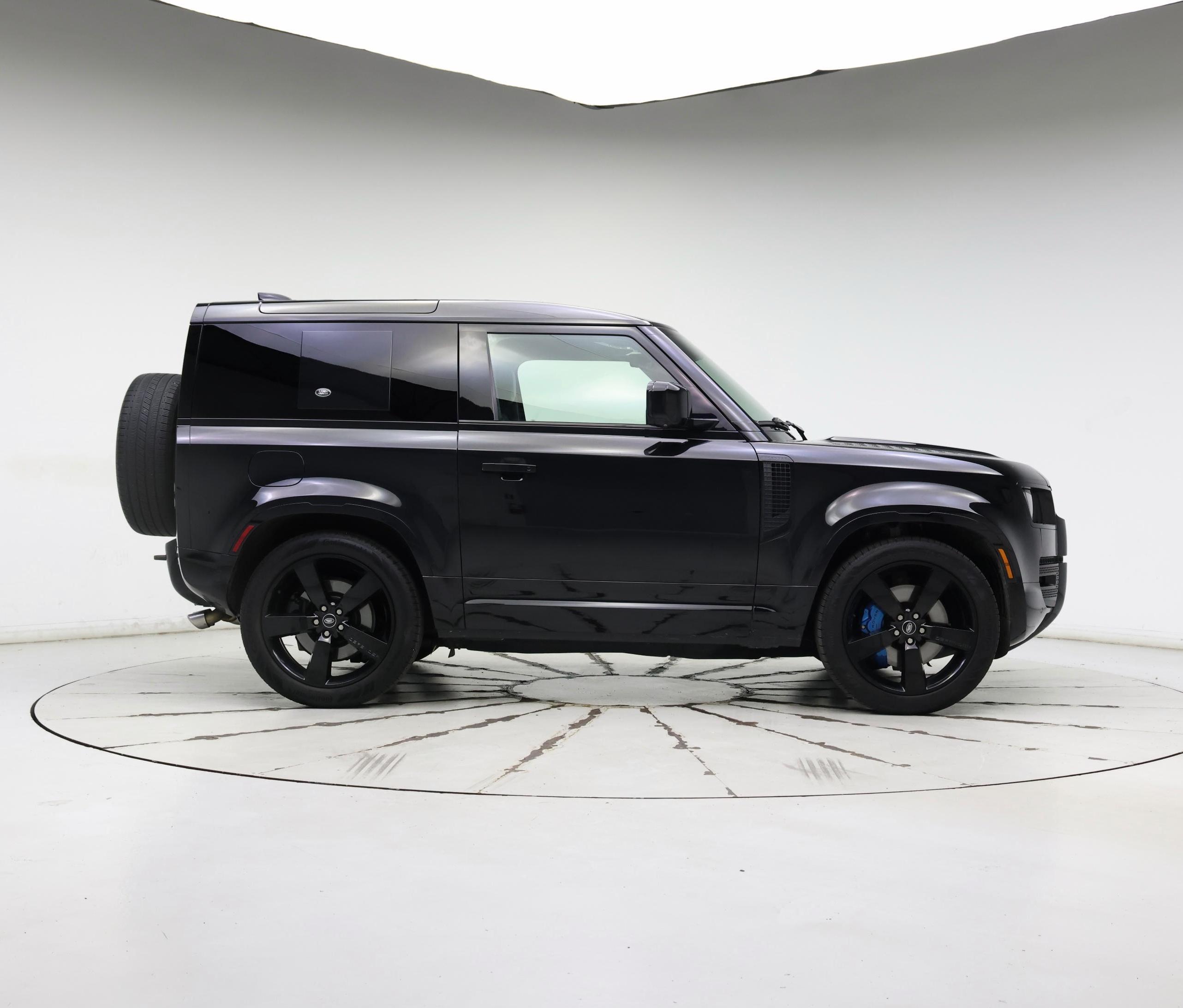 Thumbnail: 2022 Land Rover Defender - 7