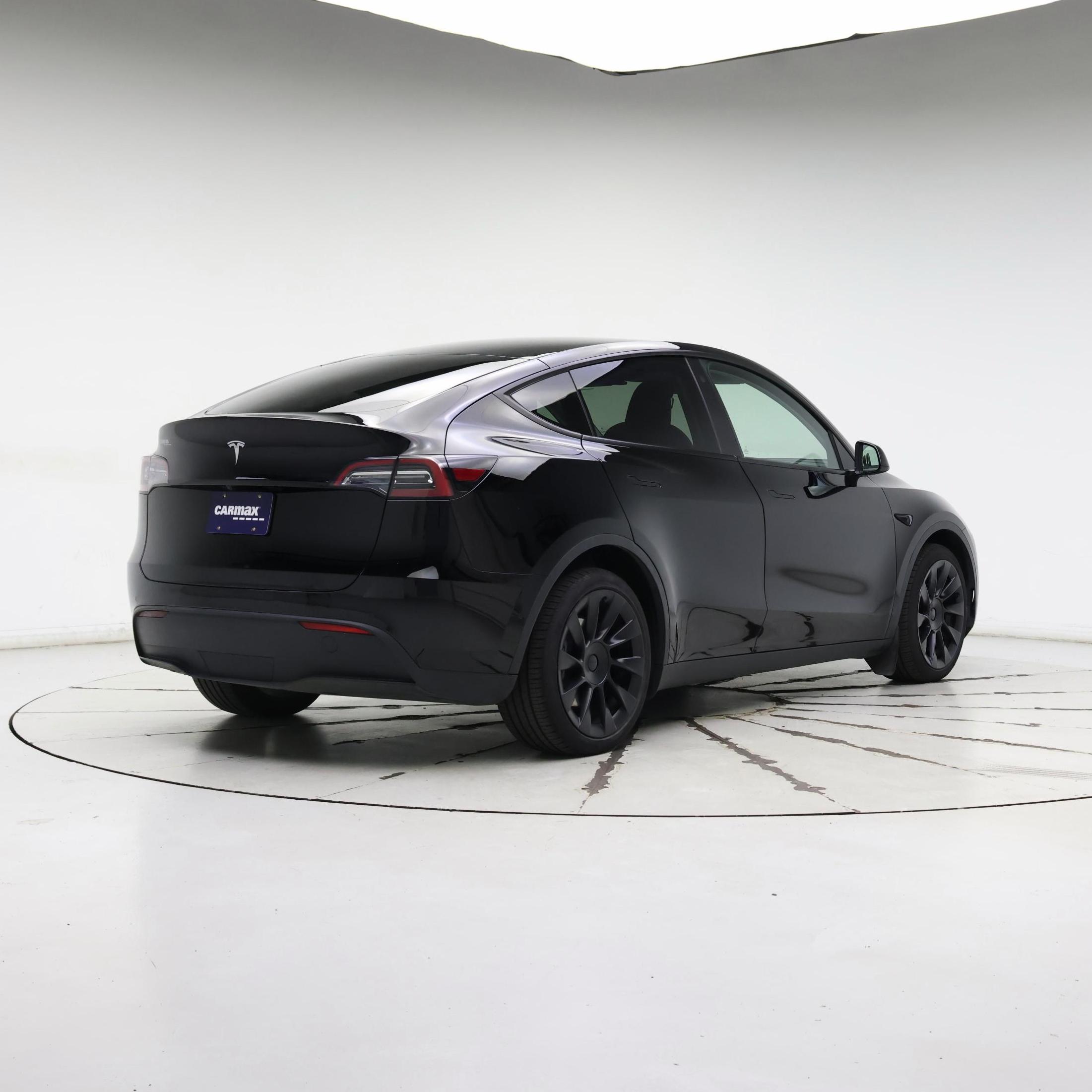 Thumbnail: 2022 Tesla Model Y - 8