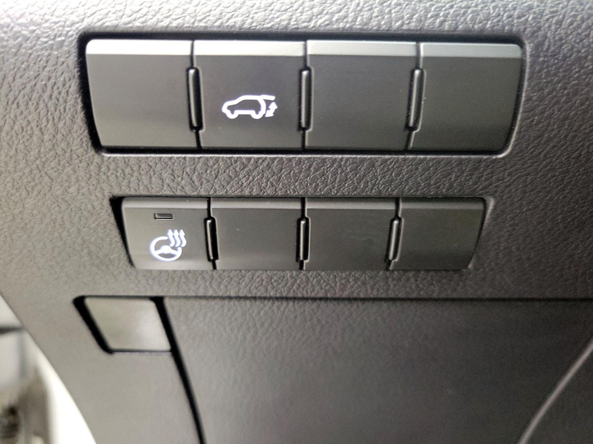 Thumbnail: 2016 Lexus RX - 13