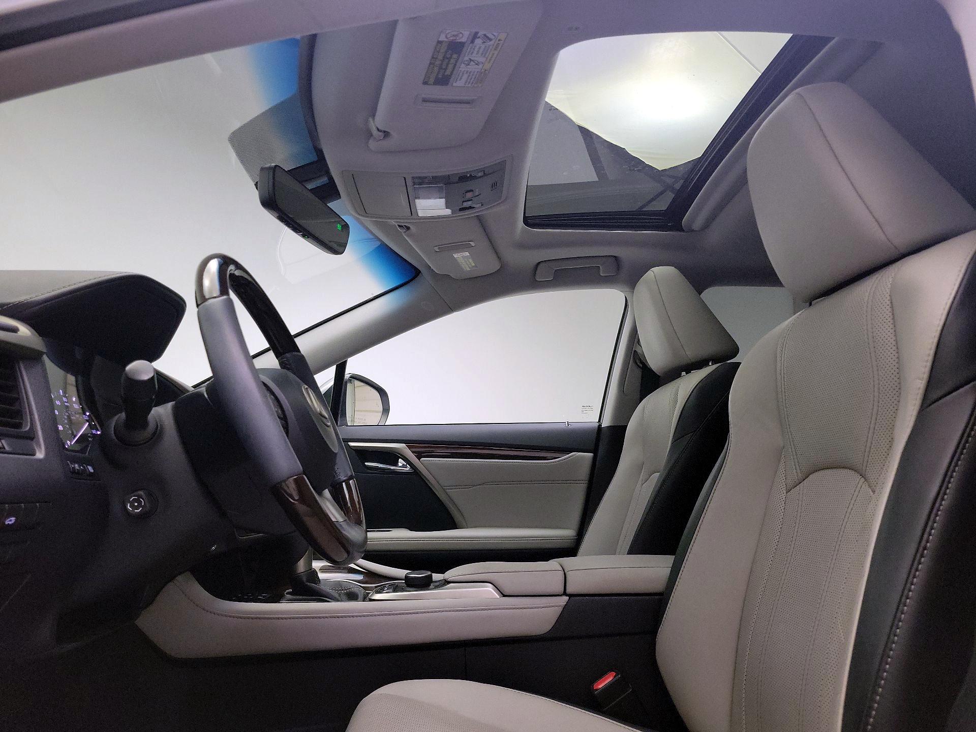 Thumbnail: 2016 Lexus RX - 19