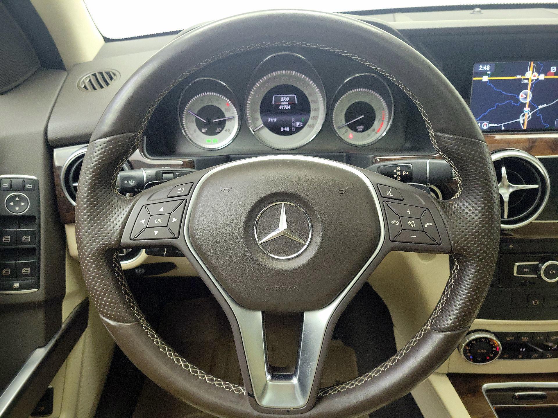 Thumbnail: 2015 Mercedes-Benz GLK - 10