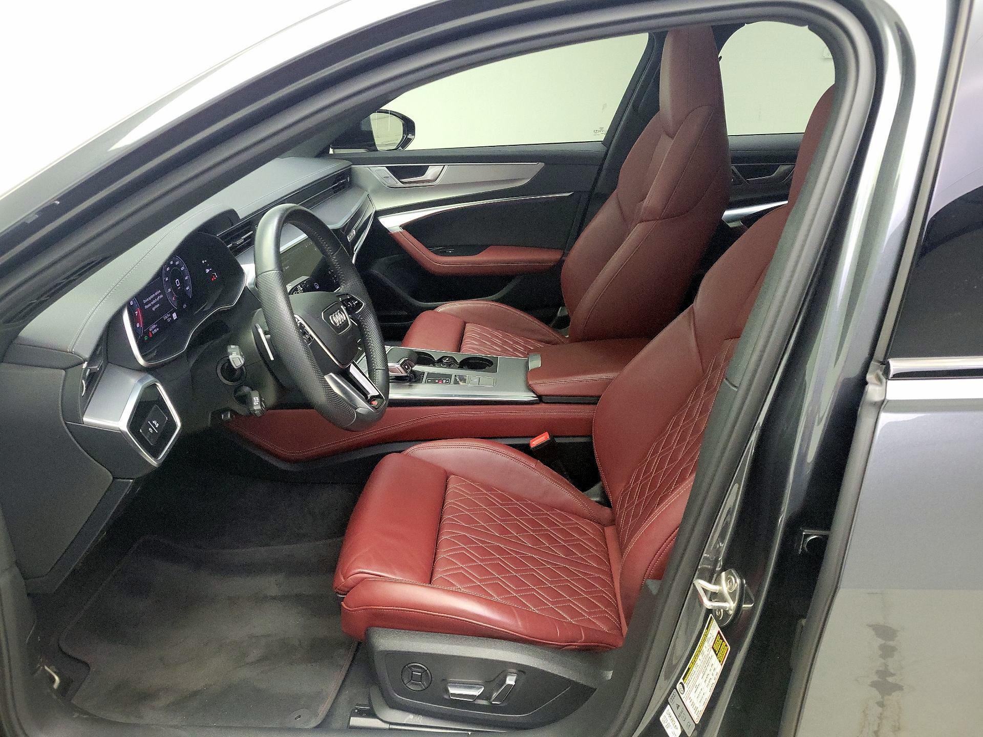 Thumbnail: 2020 Audi S6 - 11