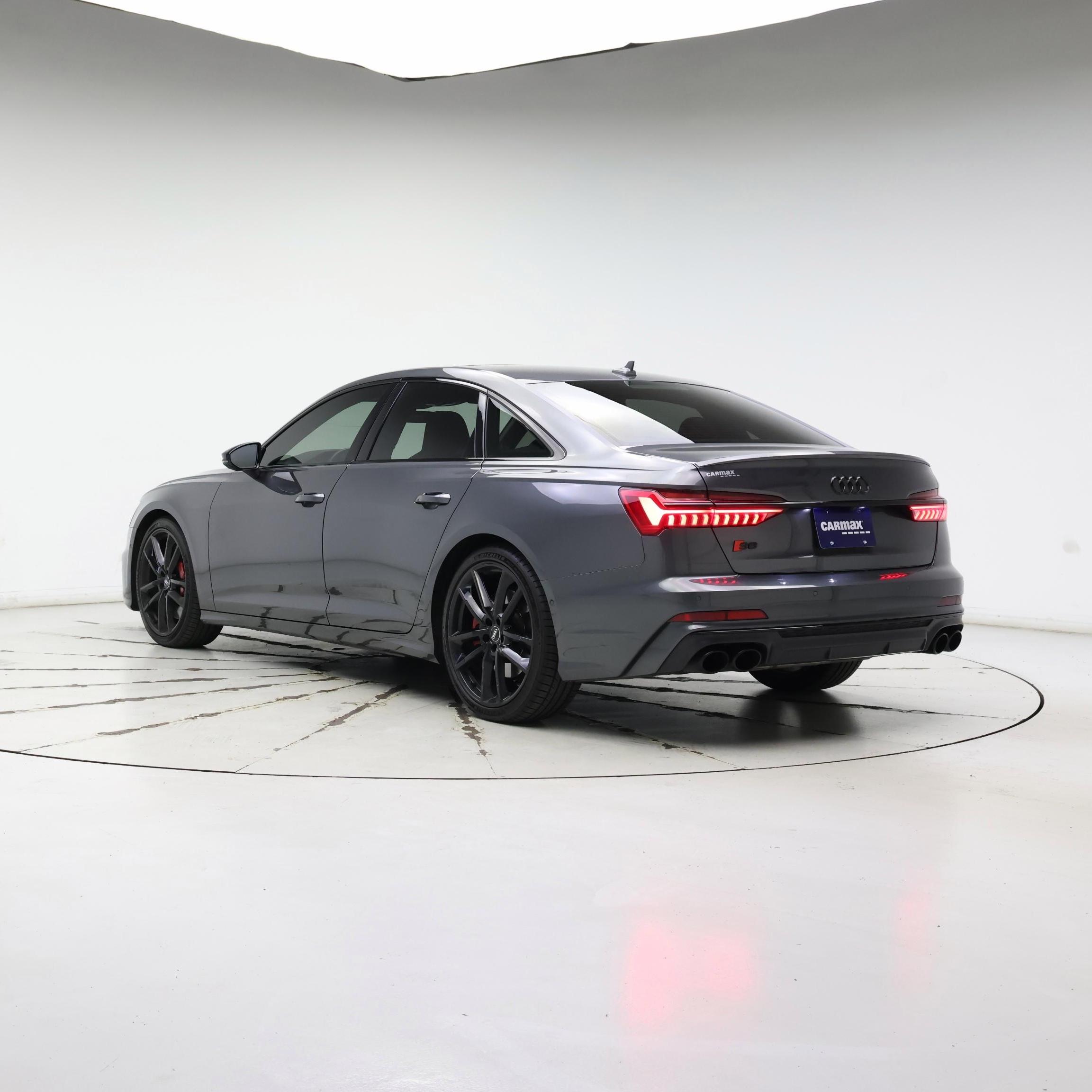 Thumbnail: 2020 Audi S6 - 2