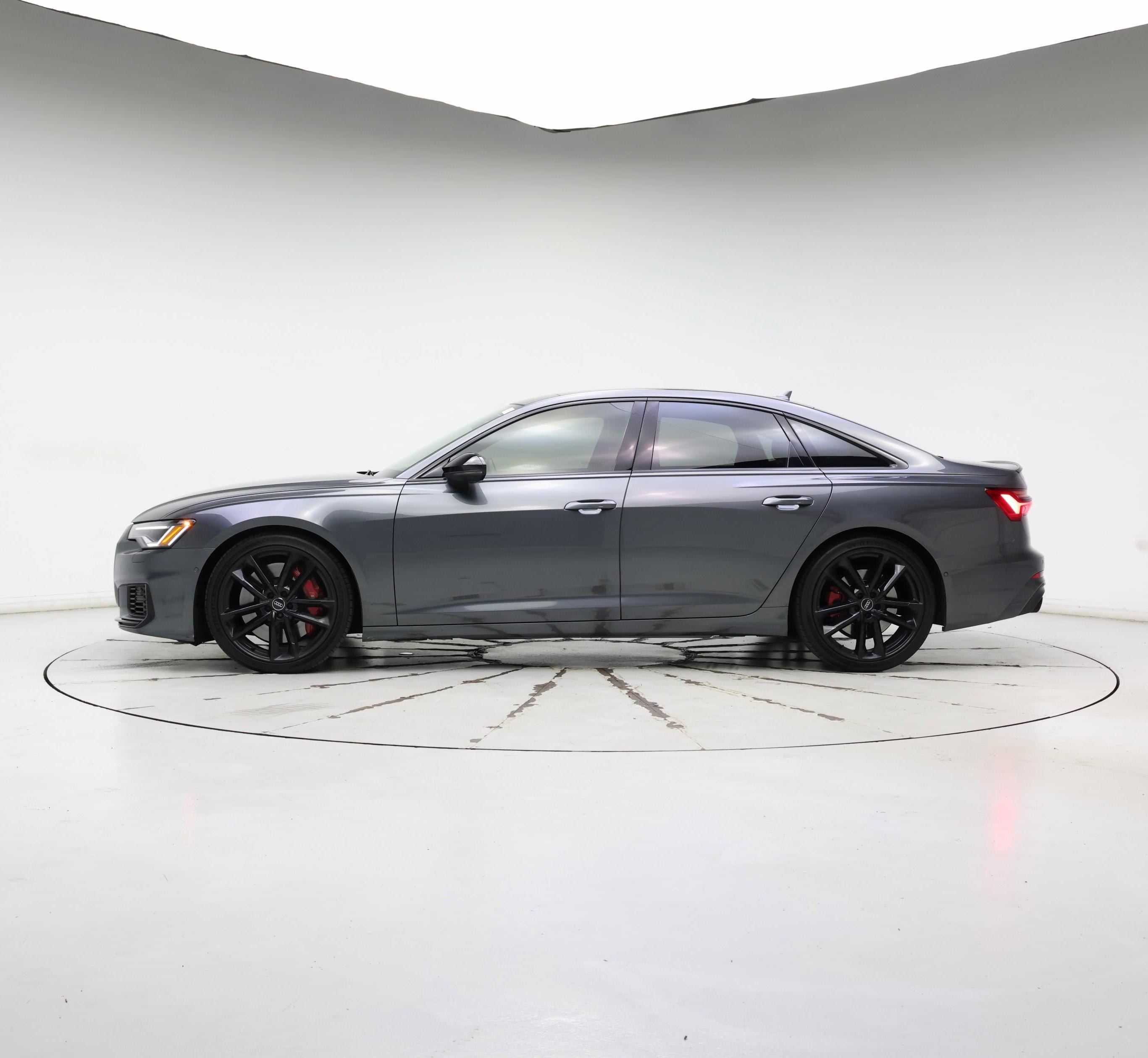 Thumbnail: 2020 Audi S6 - 3