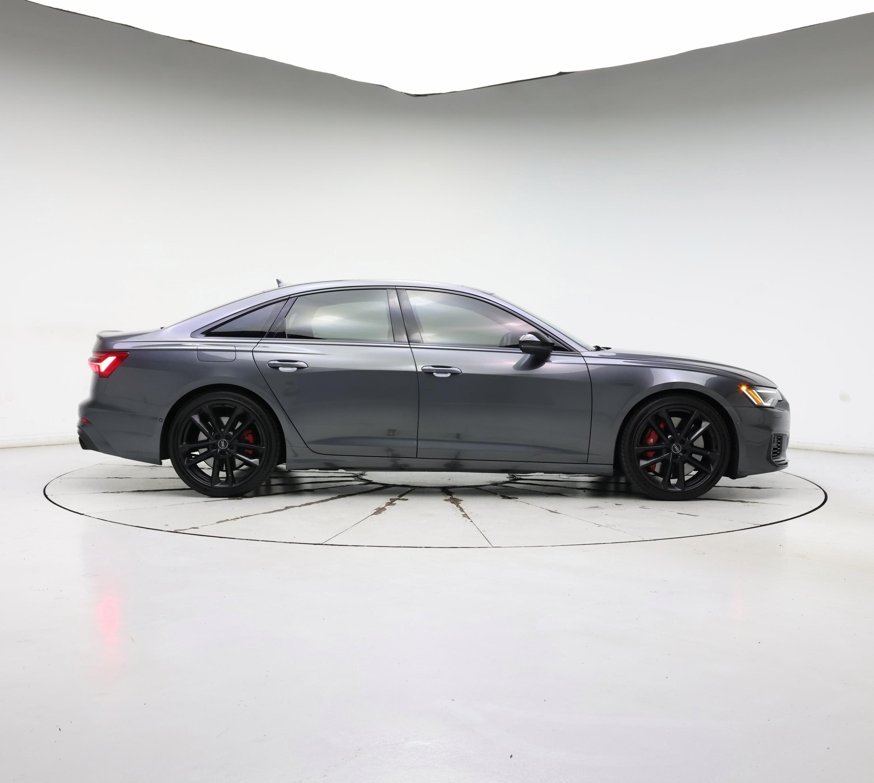 Thumbnail: 2020 Audi S6 - 7