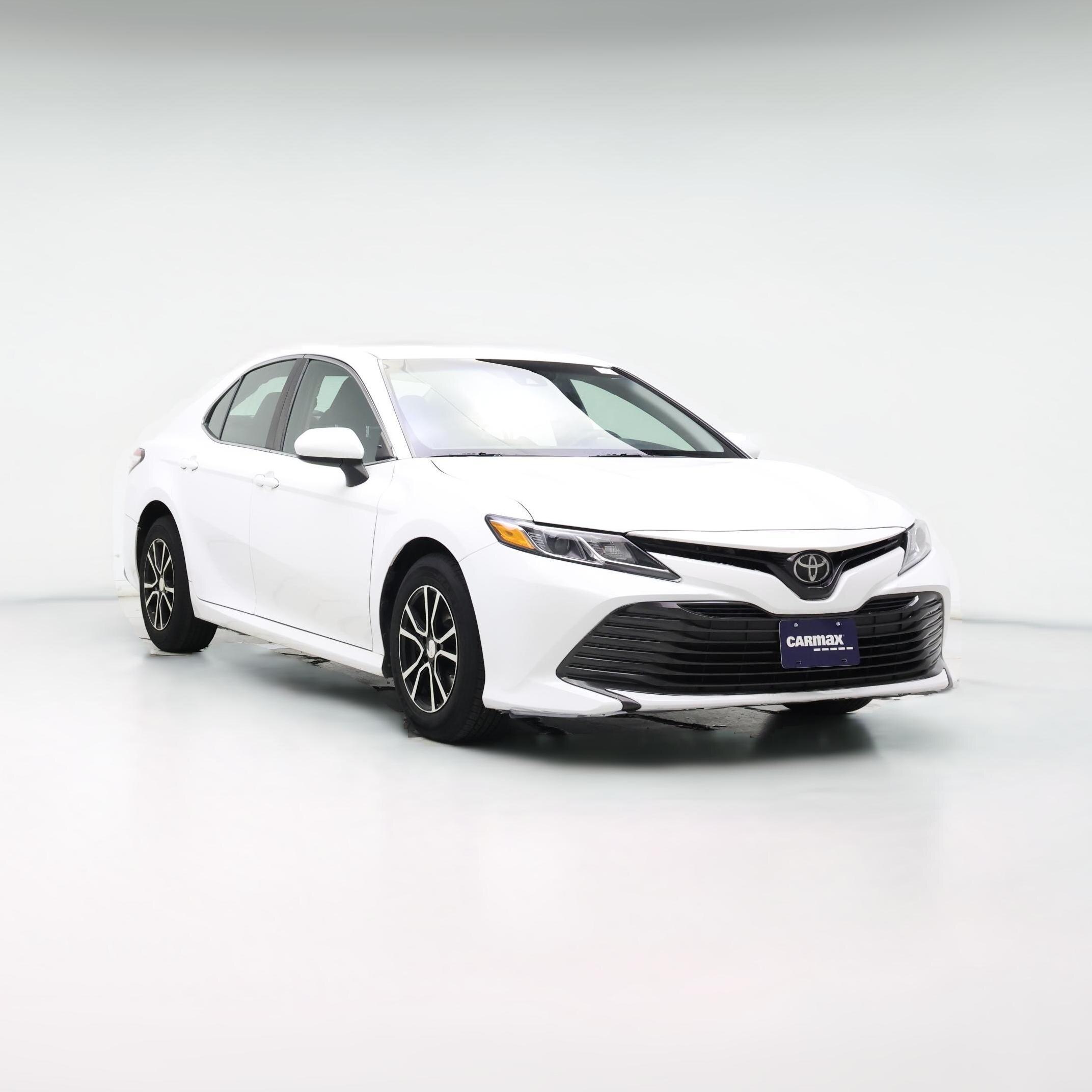 Thumbnail: 2018 Toyota Camry - 1