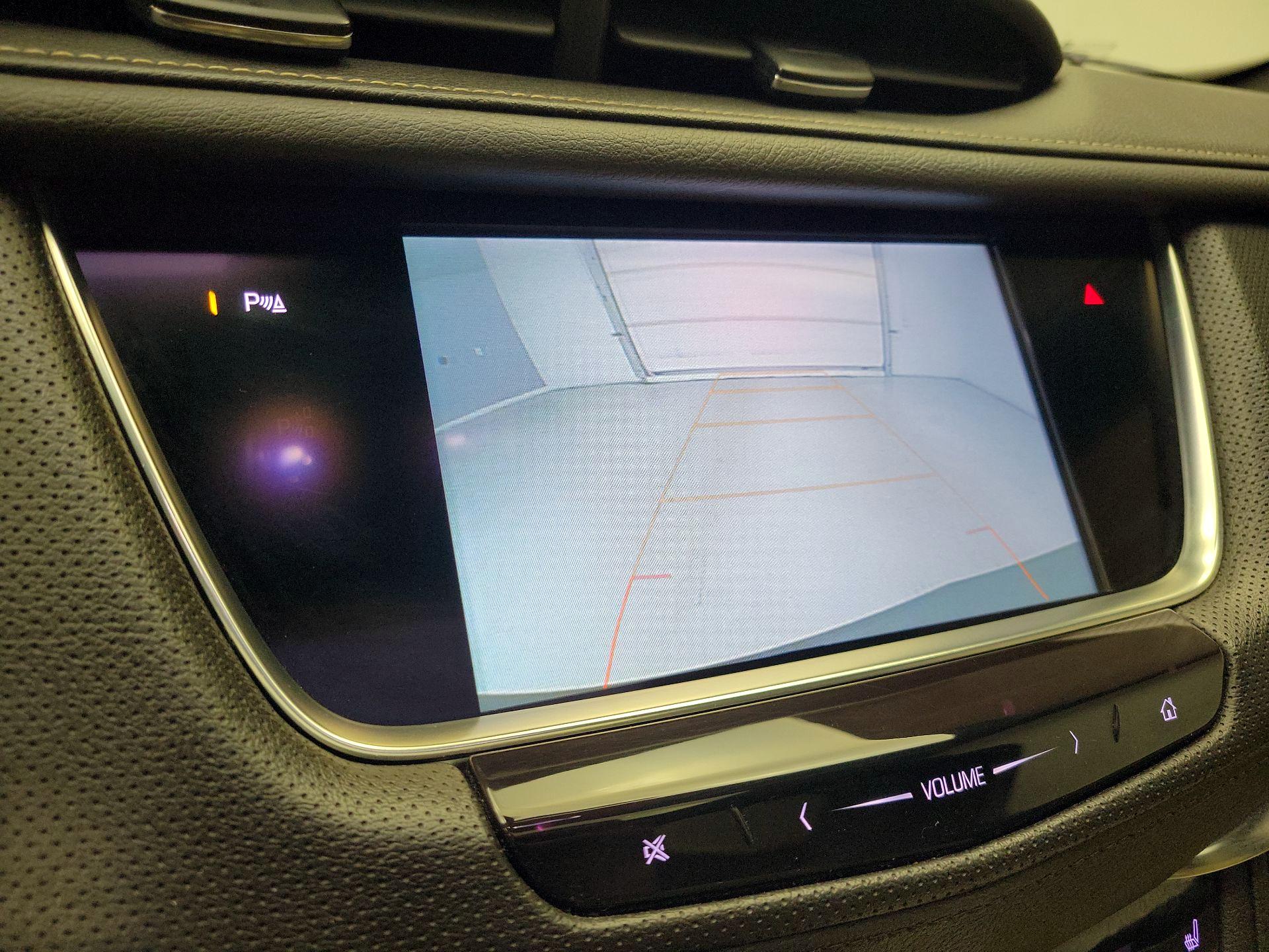 Thumbnail: 2018 Cadillac XT5 - 13