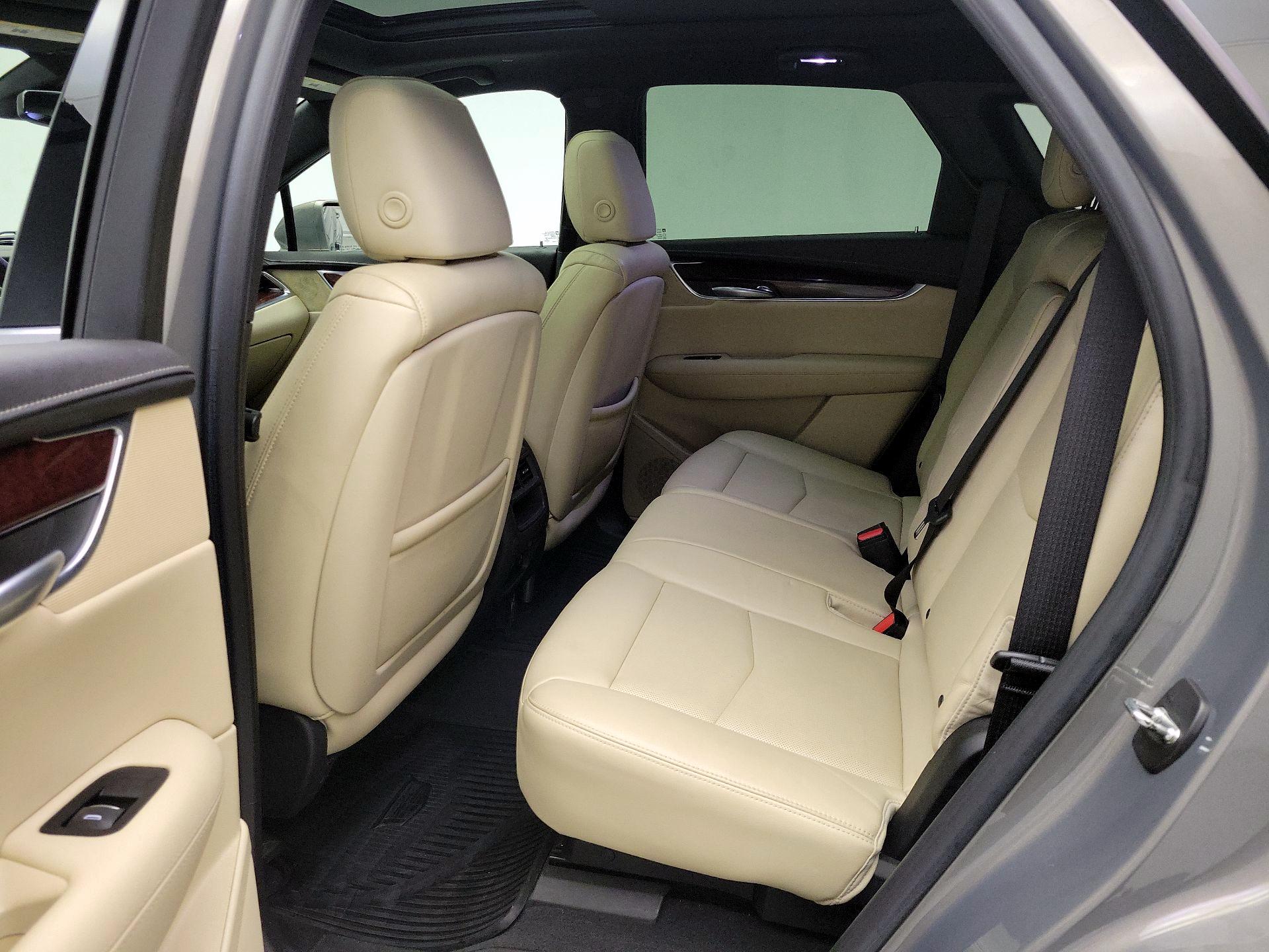 Thumbnail: 2018 Cadillac XT5 - 18