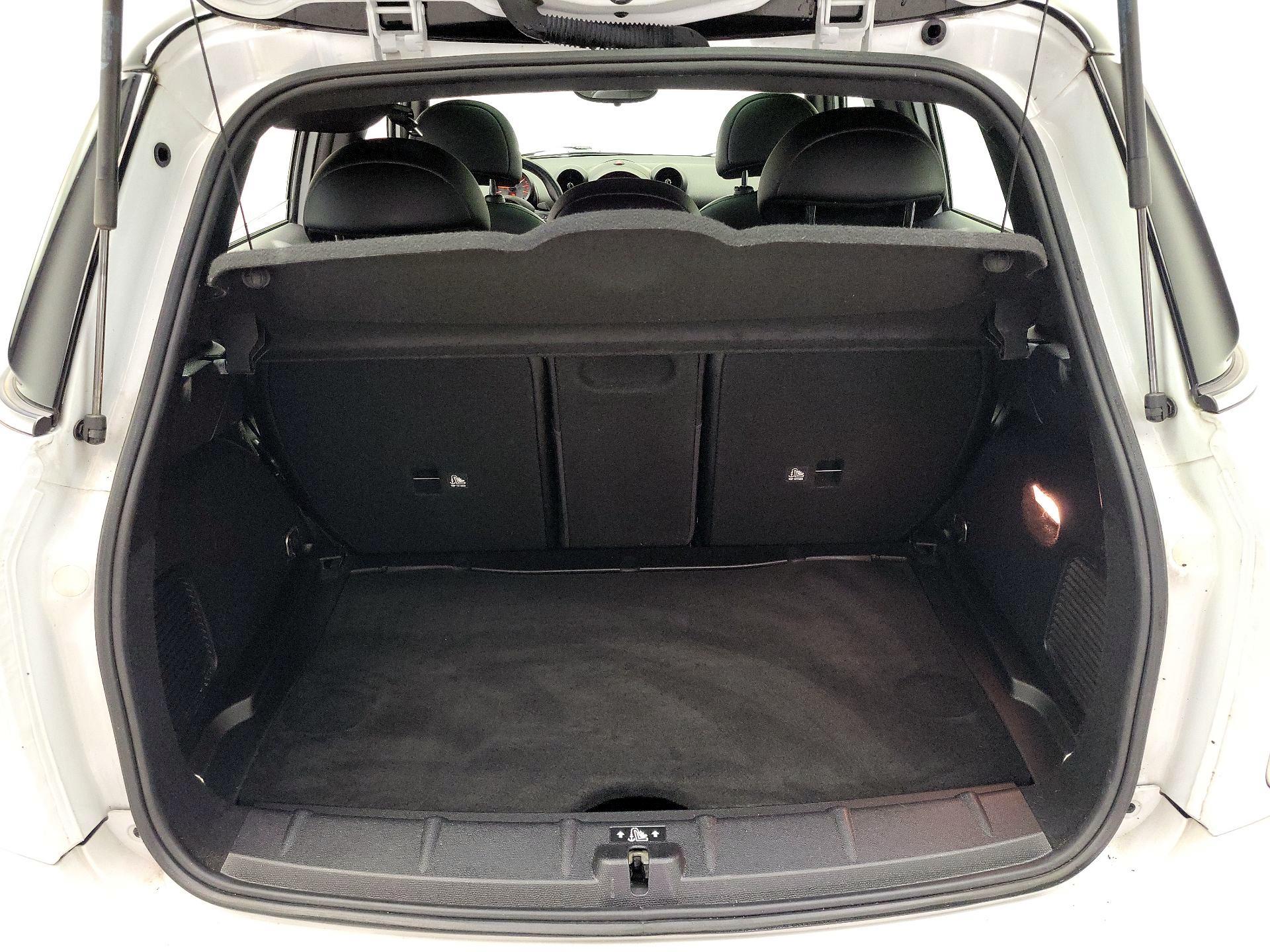 Thumbnail: 2016 MINI Cooper Countryman - 18