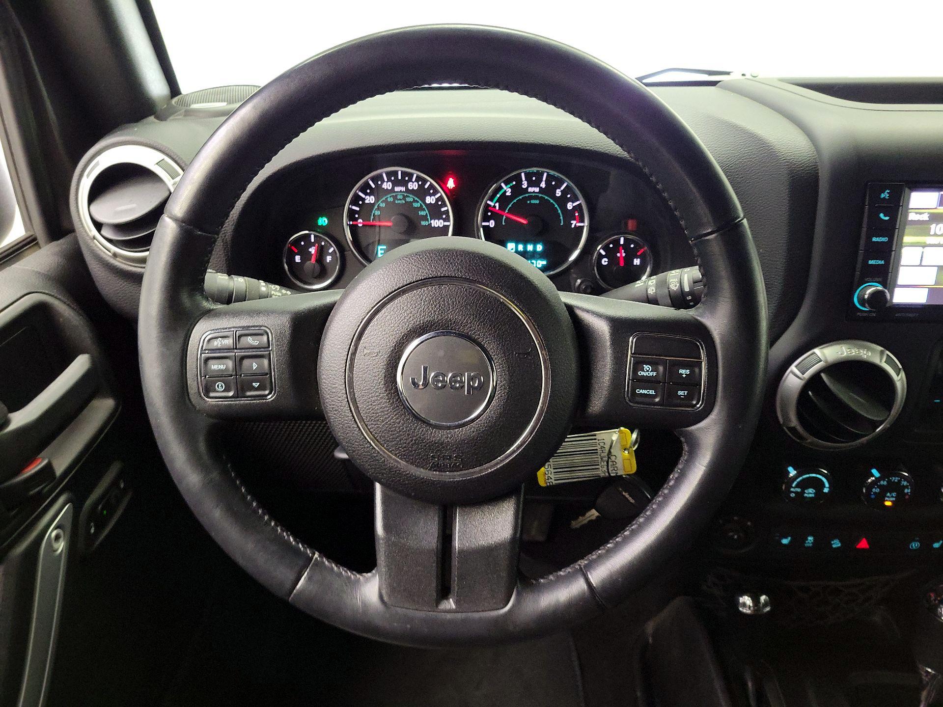 Thumbnail: 2017 Jeep Wrangler - 10