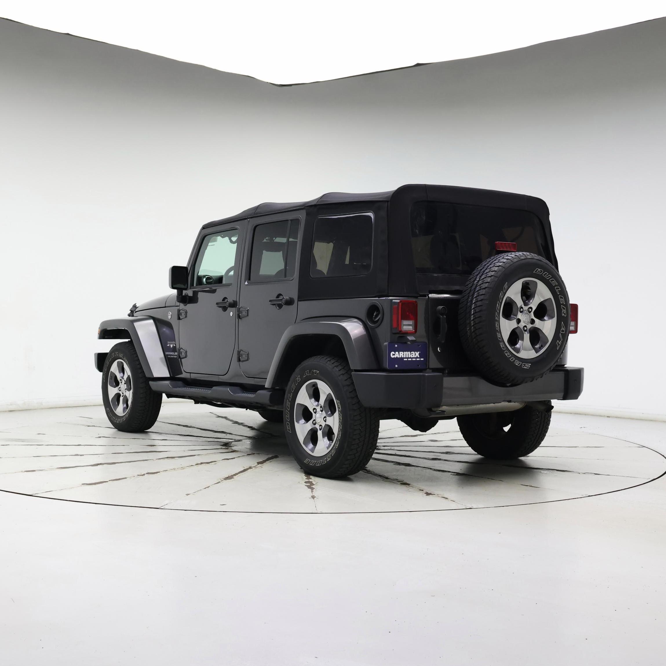 Thumbnail: 2017 Jeep Wrangler - 2
