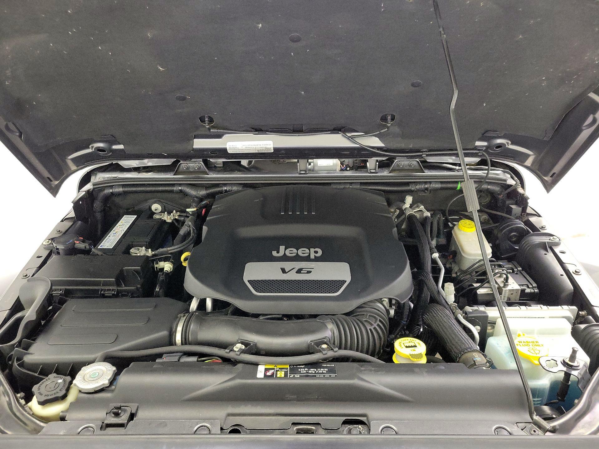 Thumbnail: 2017 Jeep Wrangler - 20