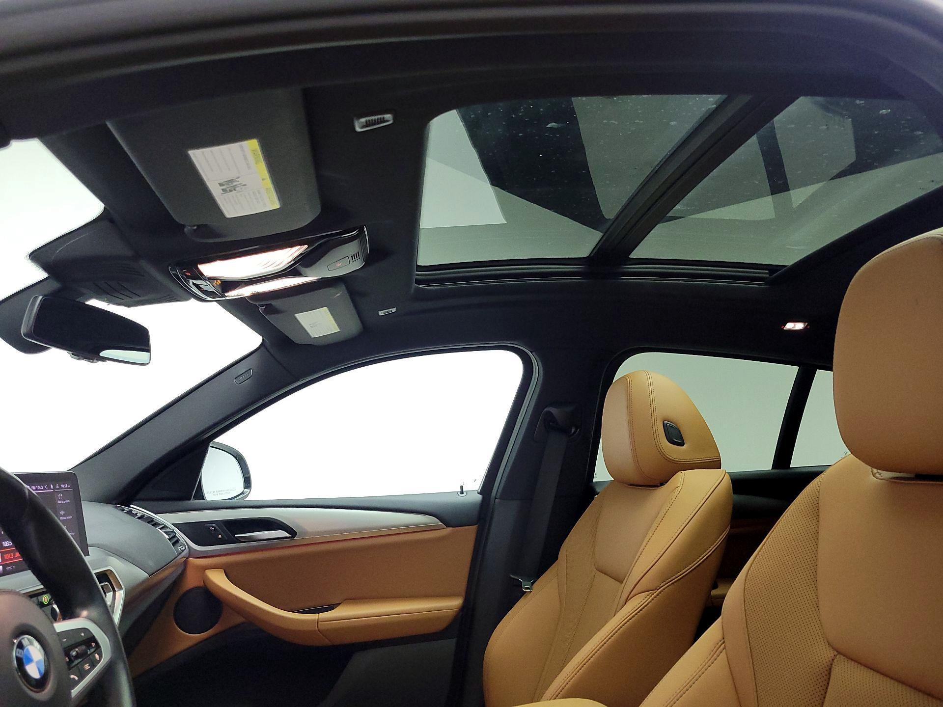 Thumbnail: 2023 BMW X4 - 20