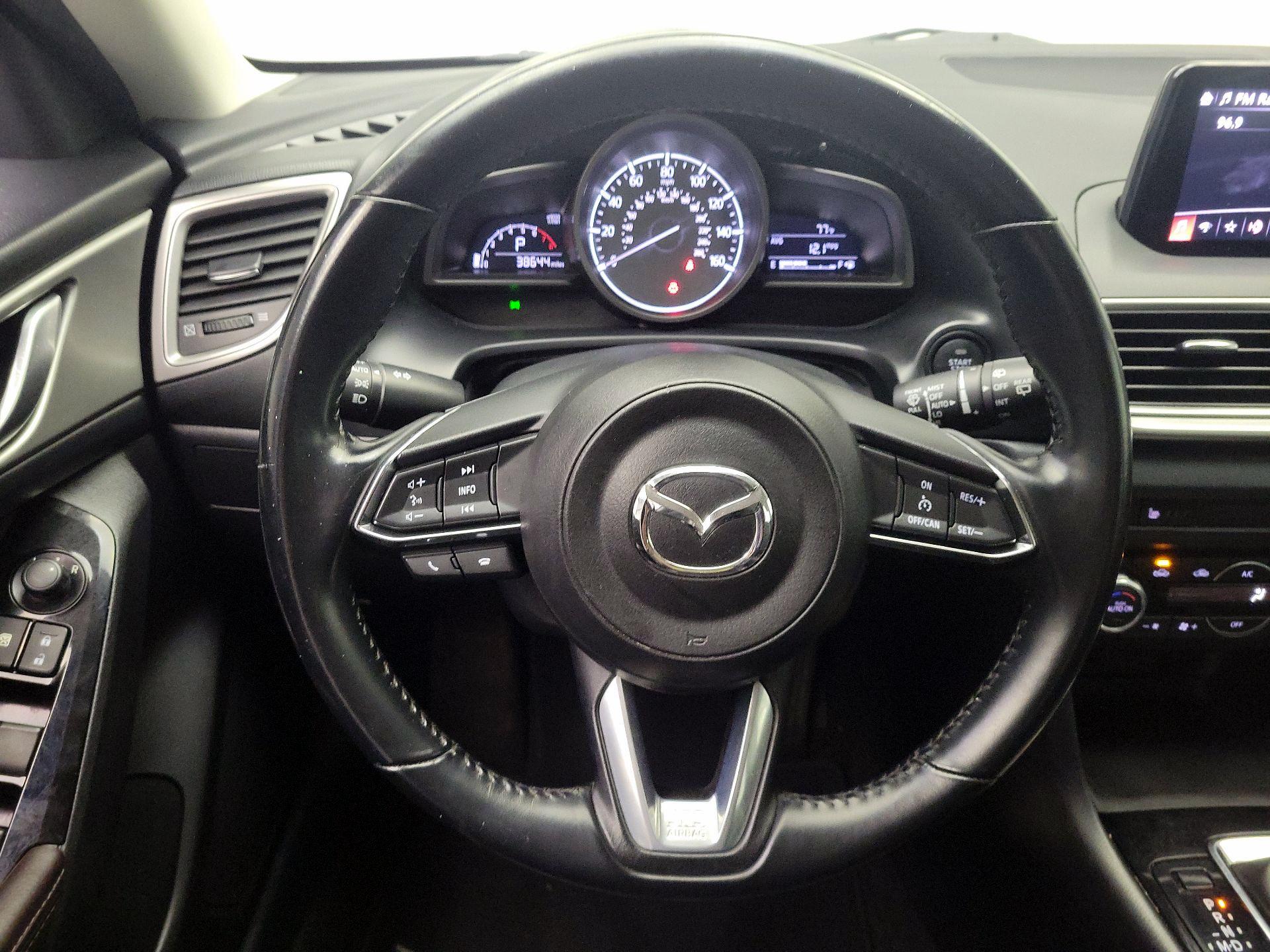 Thumbnail: 2018 Mazda Mazda3 - 10