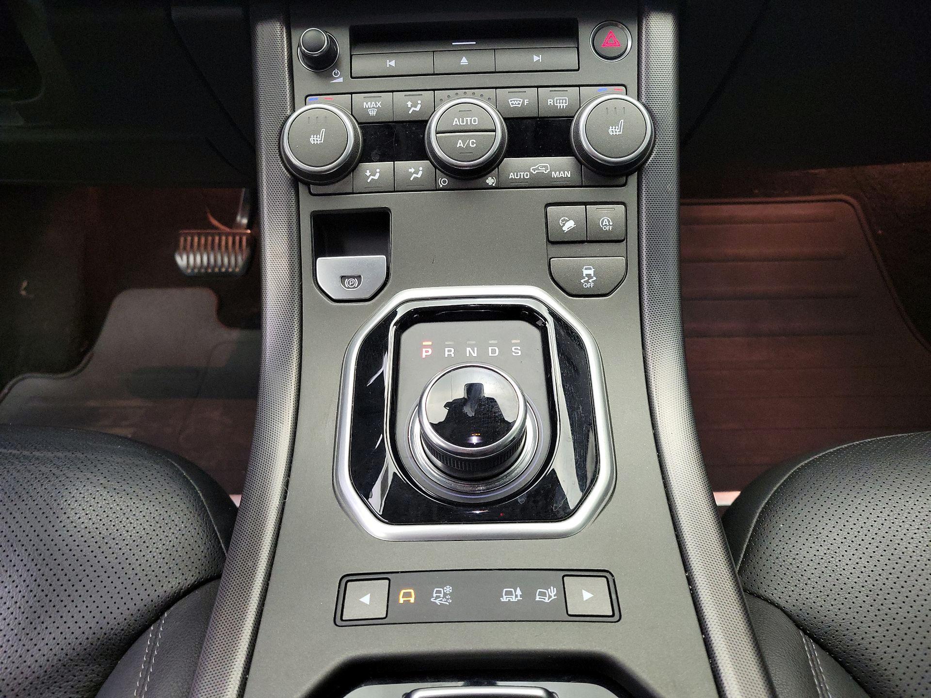 Thumbnail: 2018 Land Rover Range Rover Evoque - 18