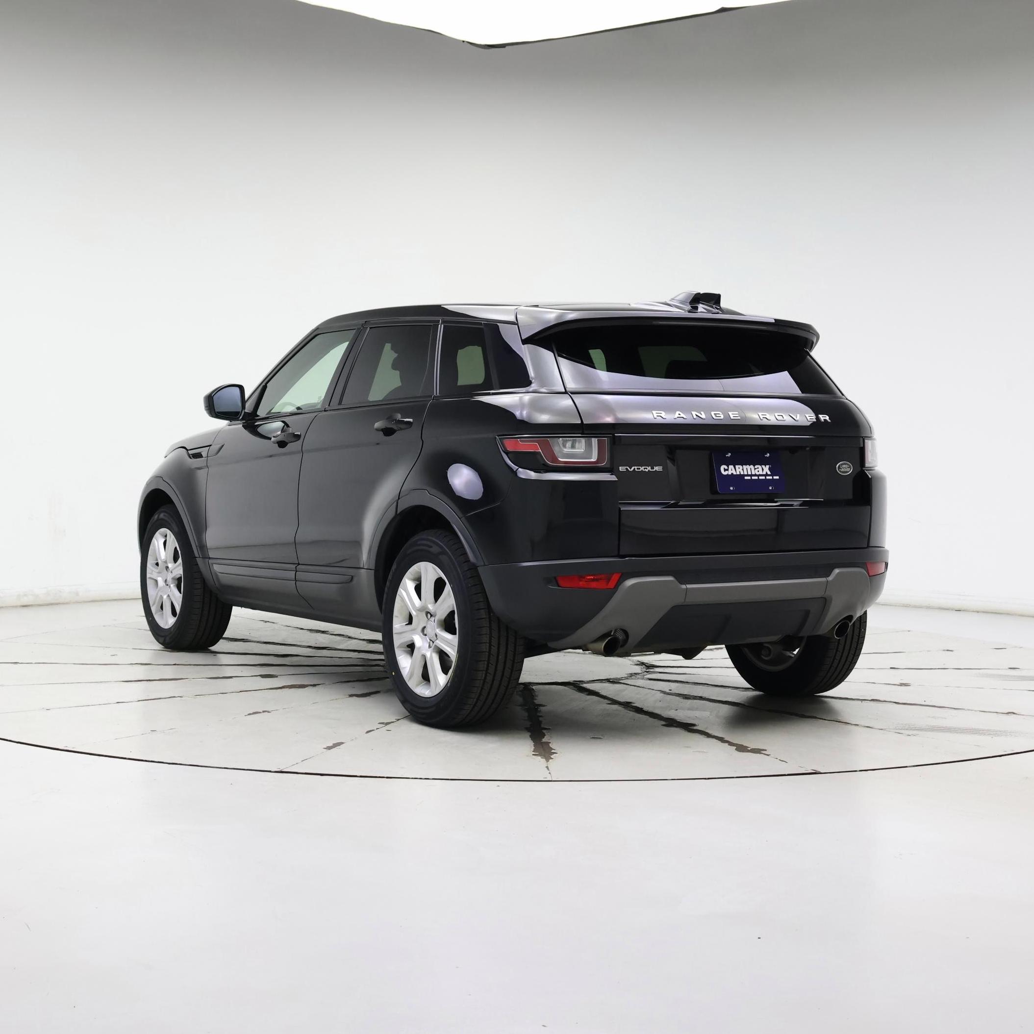 Thumbnail: 2018 Land Rover Range Rover Evoque - 2