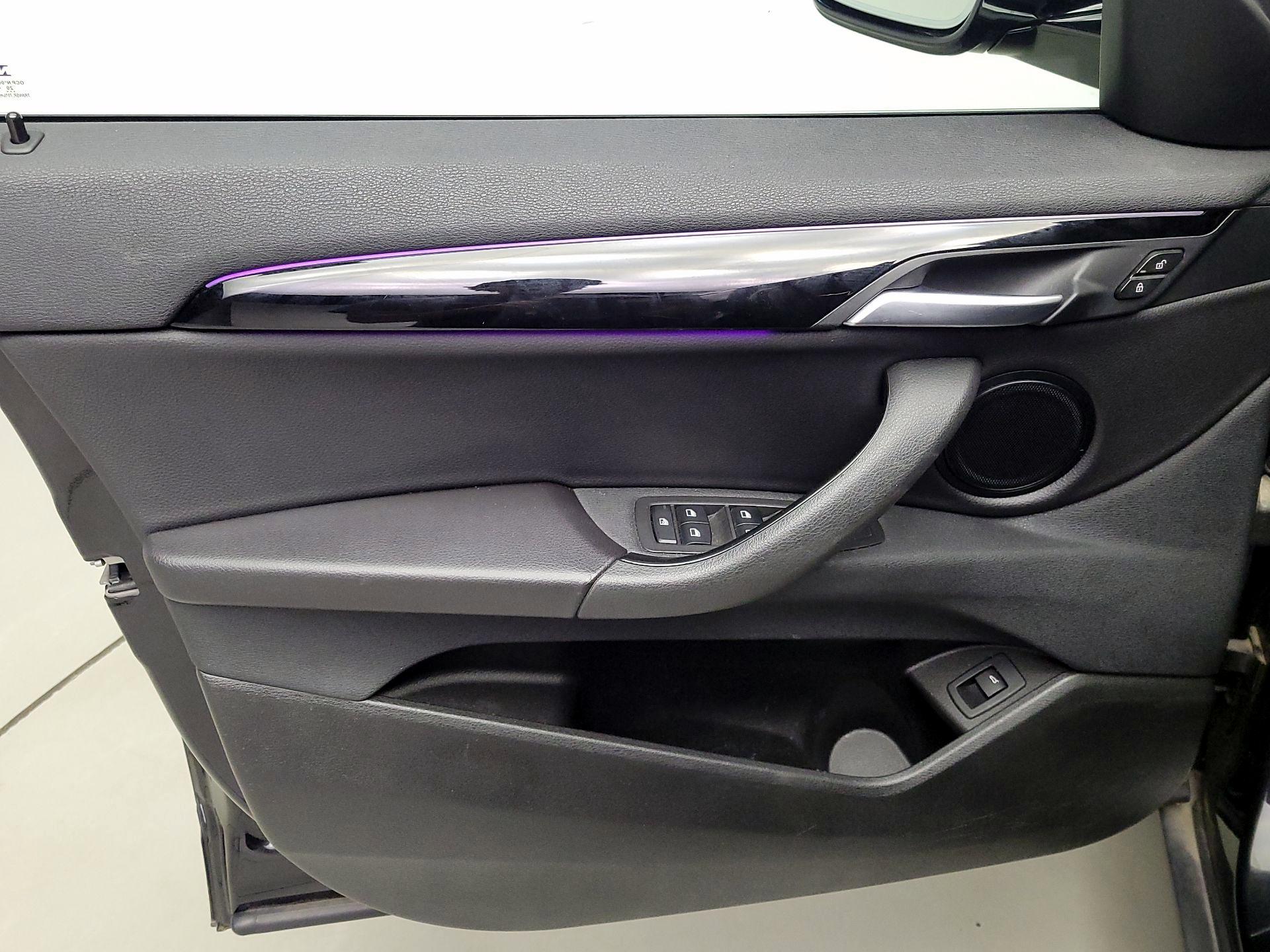 Thumbnail: 2021 BMW X2 - 12