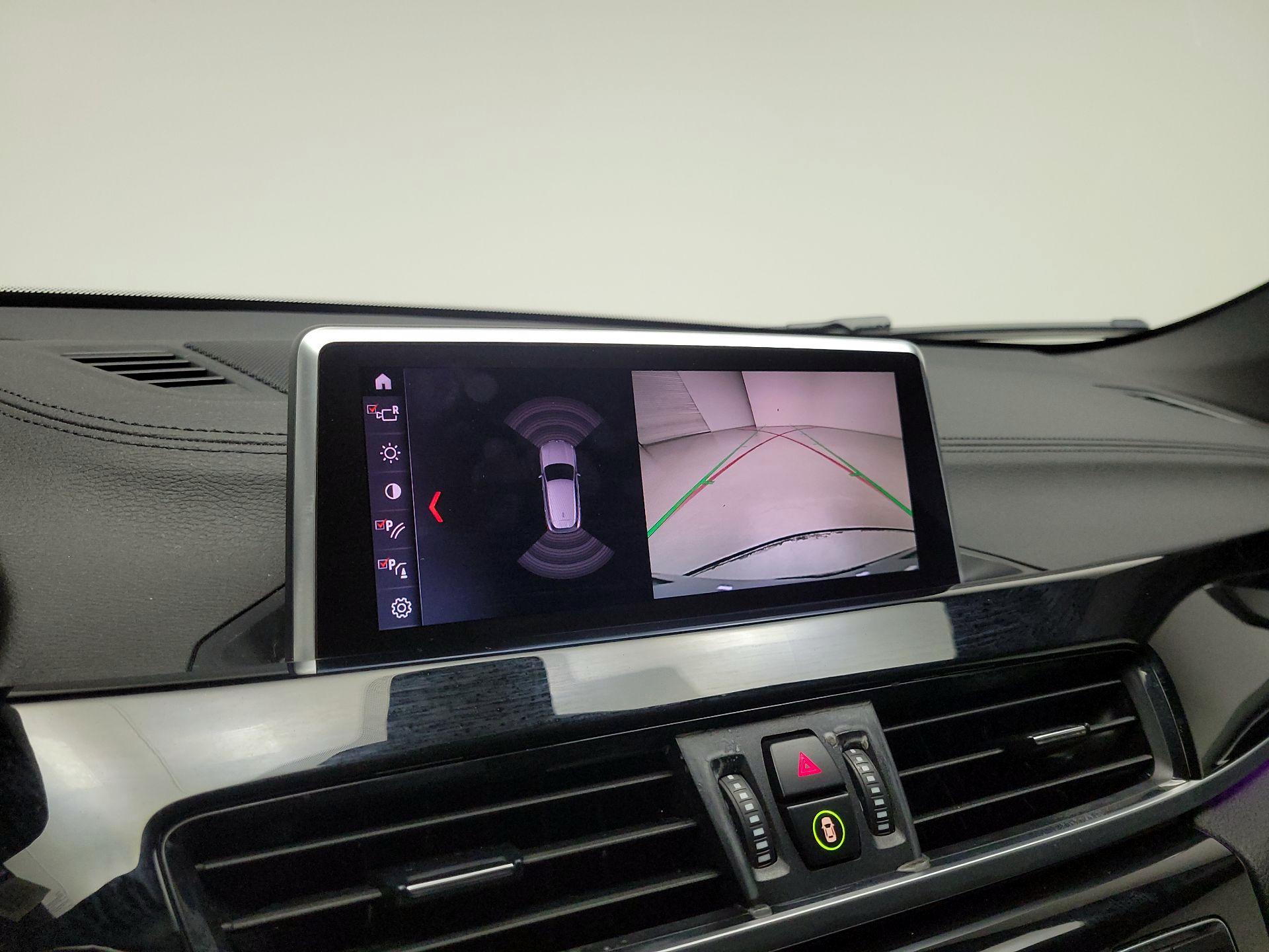 Thumbnail: 2021 BMW X2 - 14