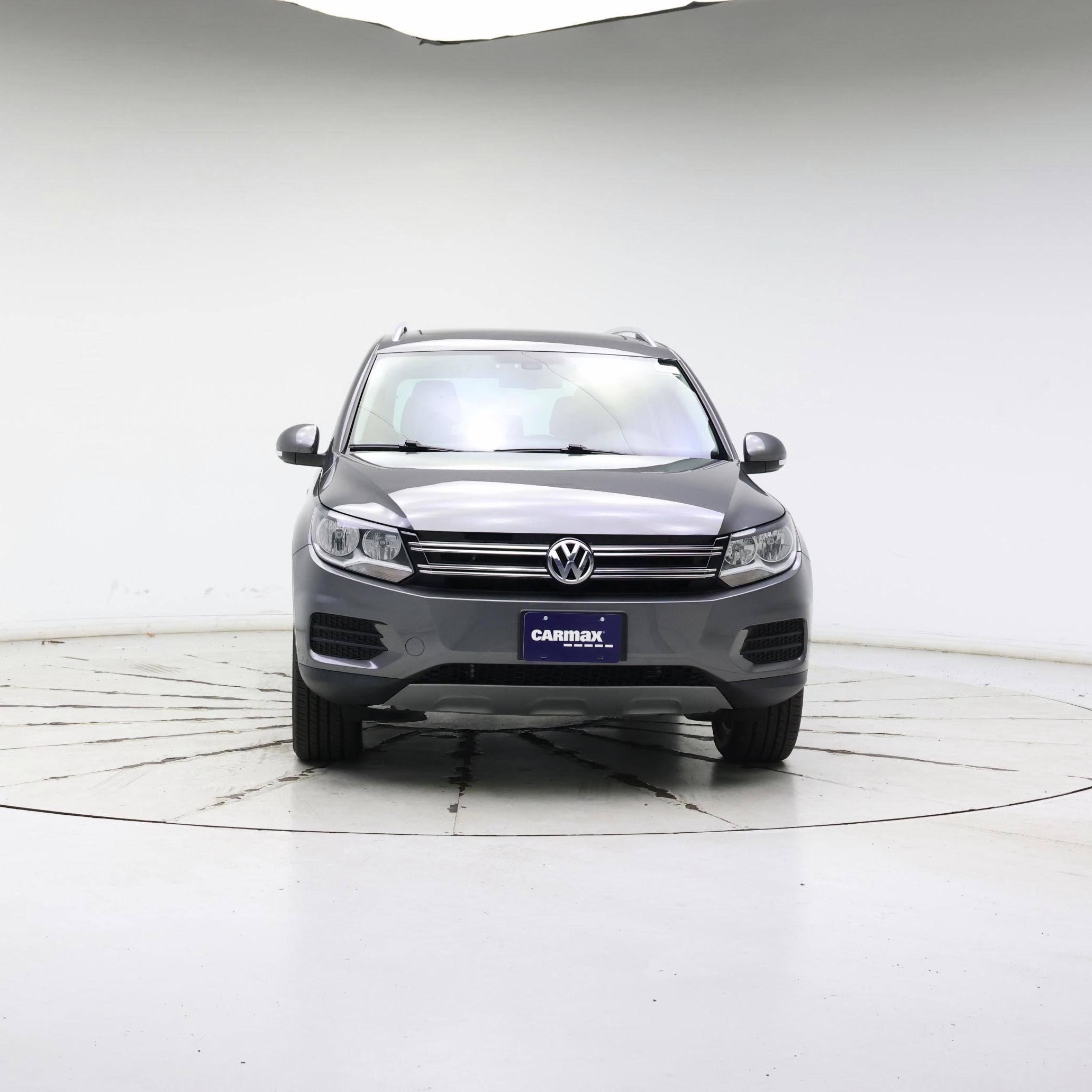 Thumbnail: 2017 Volkswagen Tiguan - 5