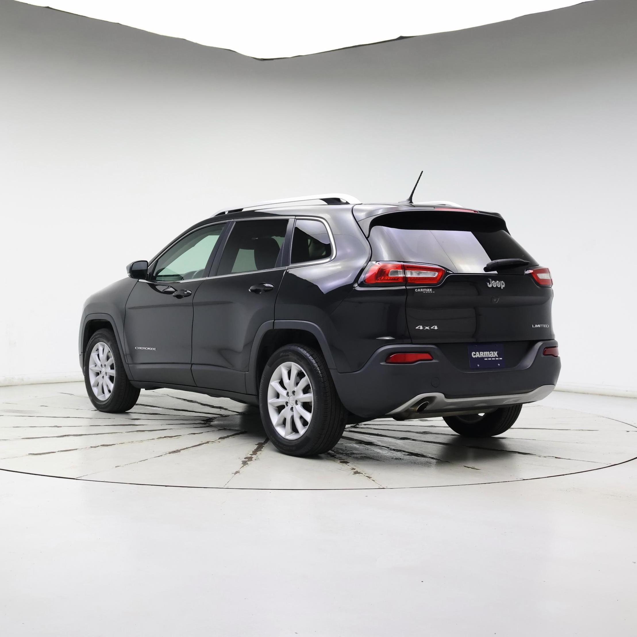 Thumbnail: 2015 Jeep Cherokee - 2