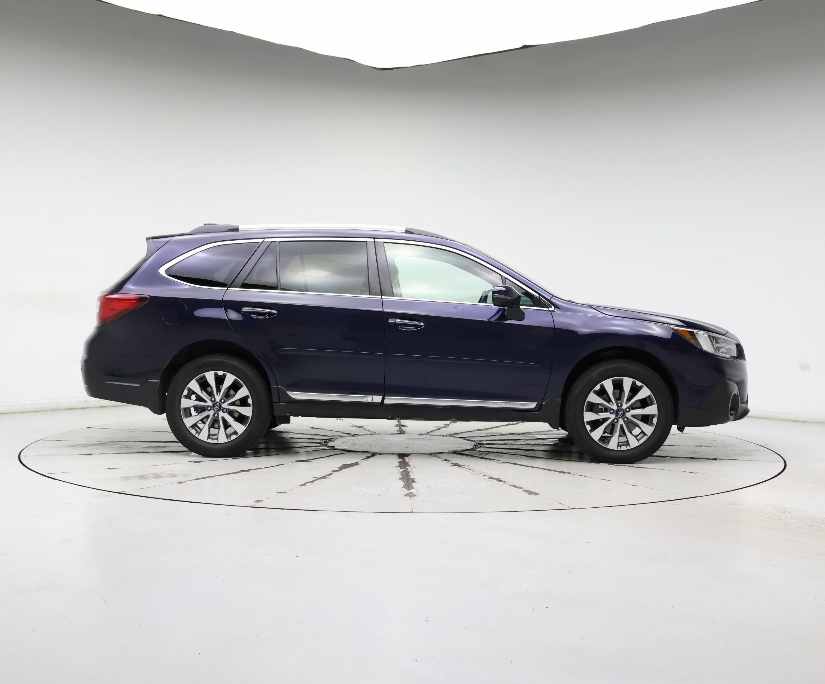 Thumbnail: 2018 Subaru Outback - 7
