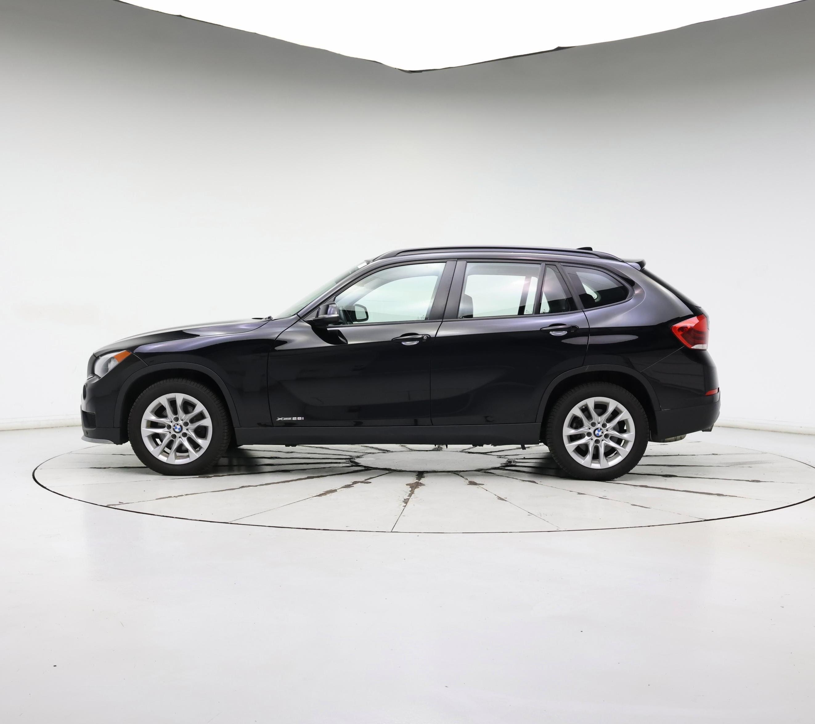 Thumbnail: 2015 BMW X1 - 3